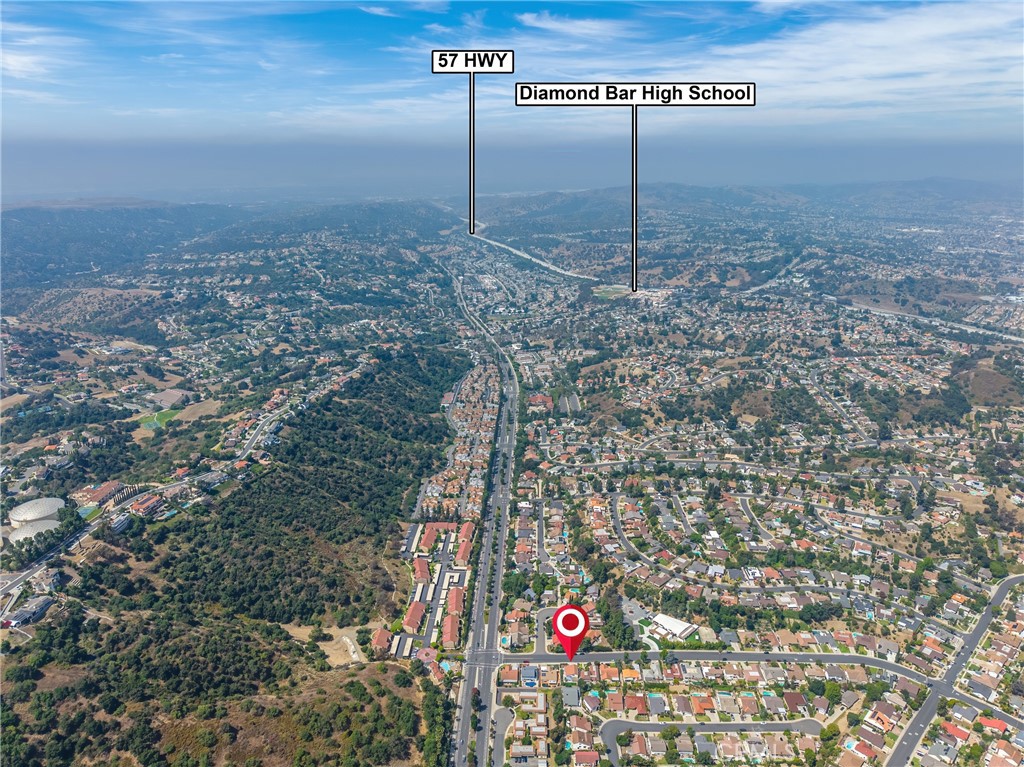 1752 Maple Hill