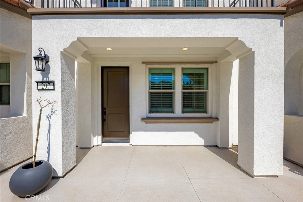 207 Colby Circle