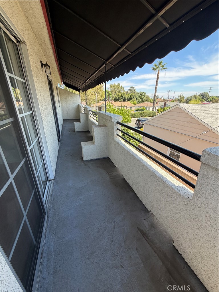 5801 Encinita