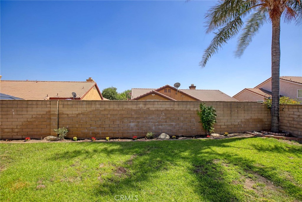 3669 N Sweet Leaf Avenue Avenue