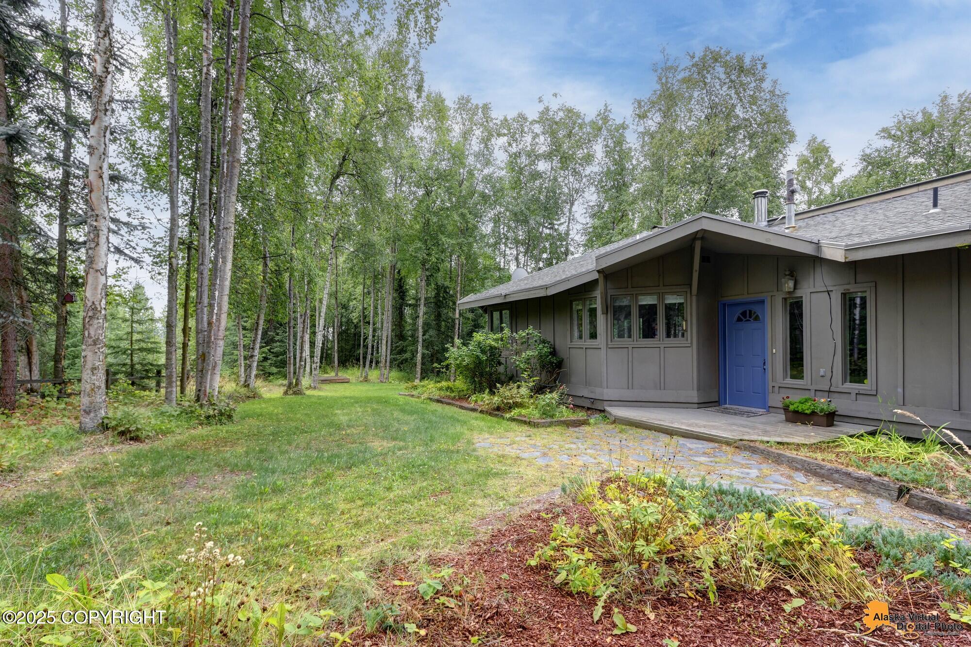 2733 Collie Hill Way