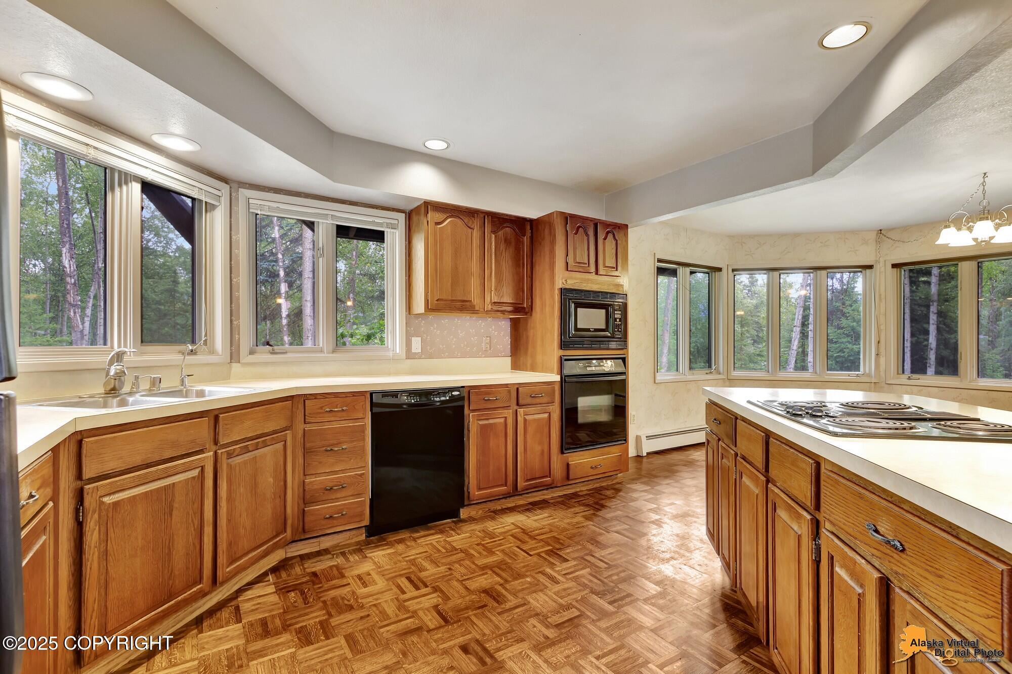 2733 Collie Hill Way