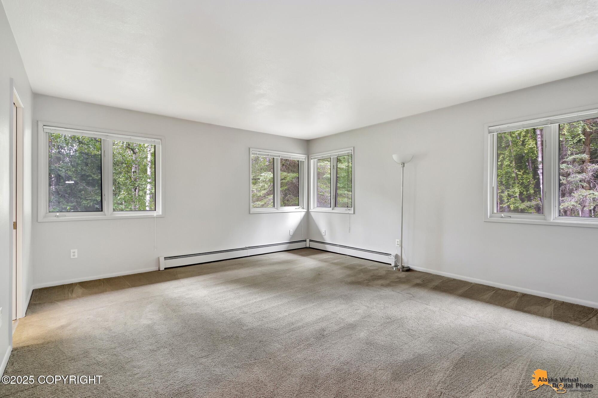 2733 Collie Hill Way