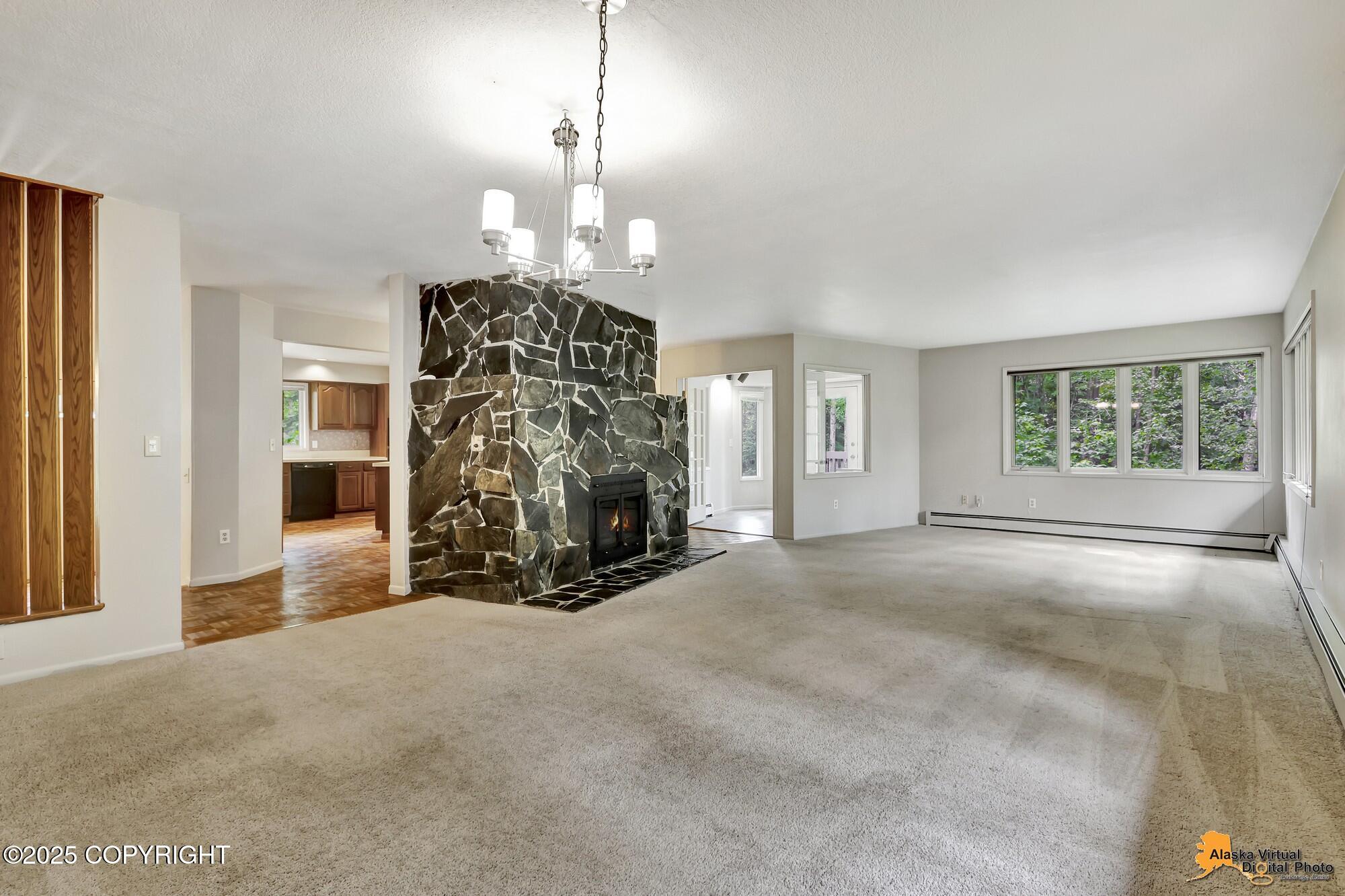 2733 Collie Hill Way