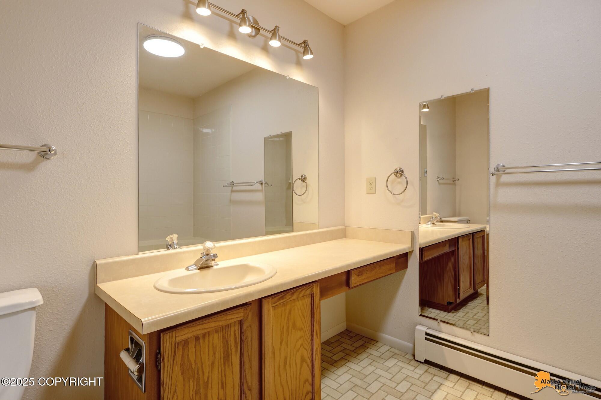 2733 Collie Hill Way