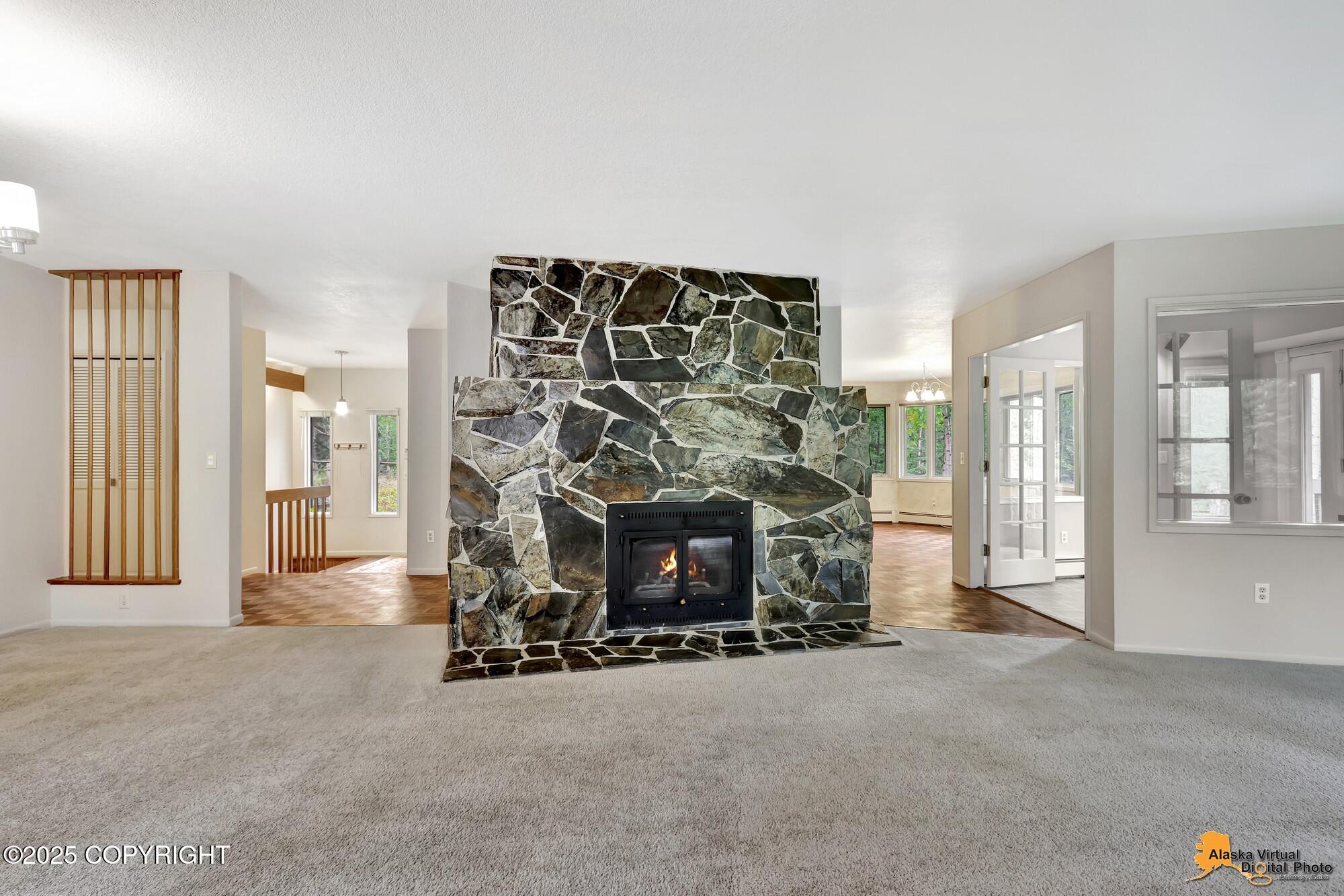 2733 Collie Hill Way