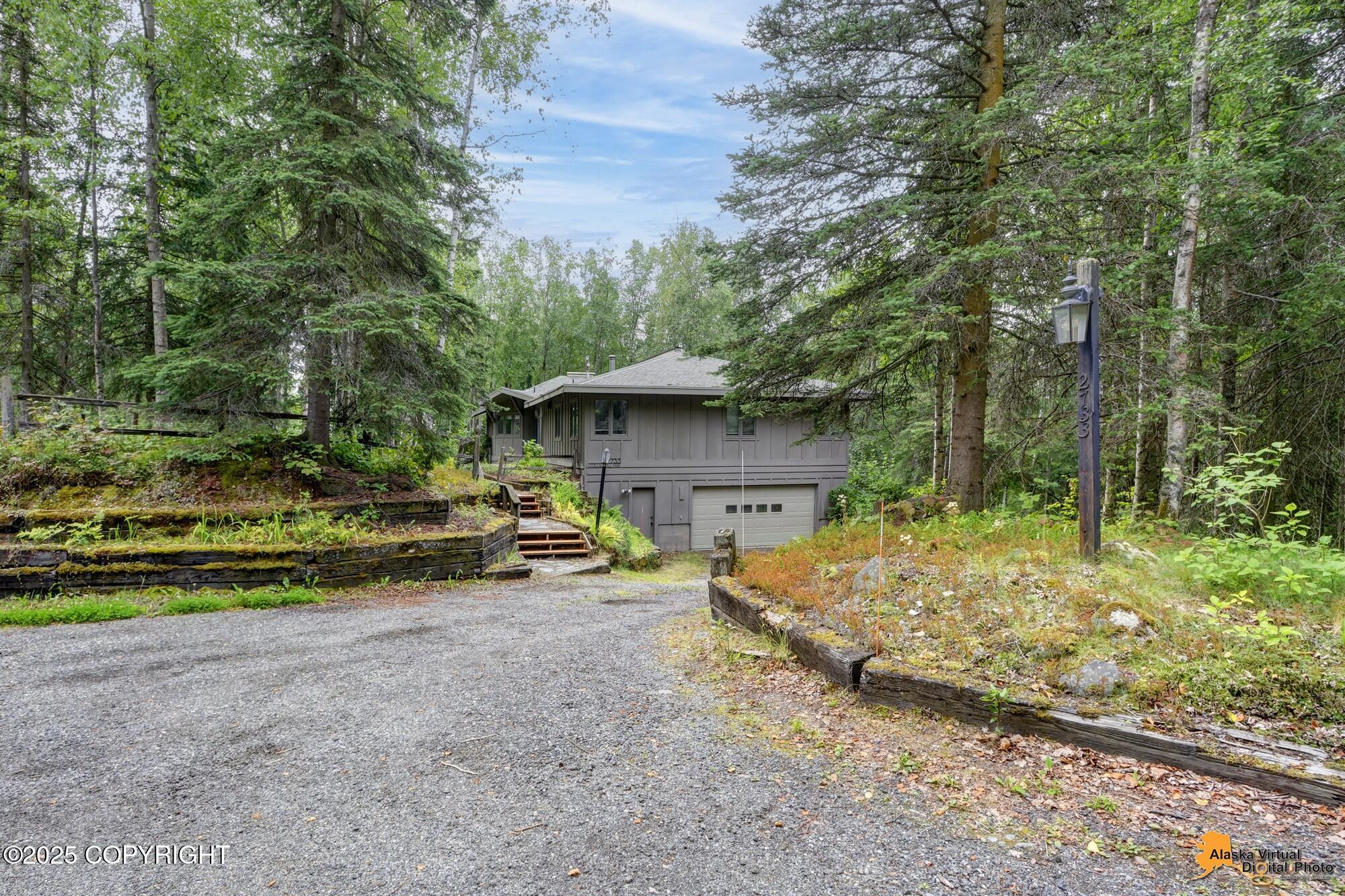 2733 Collie Hill Way