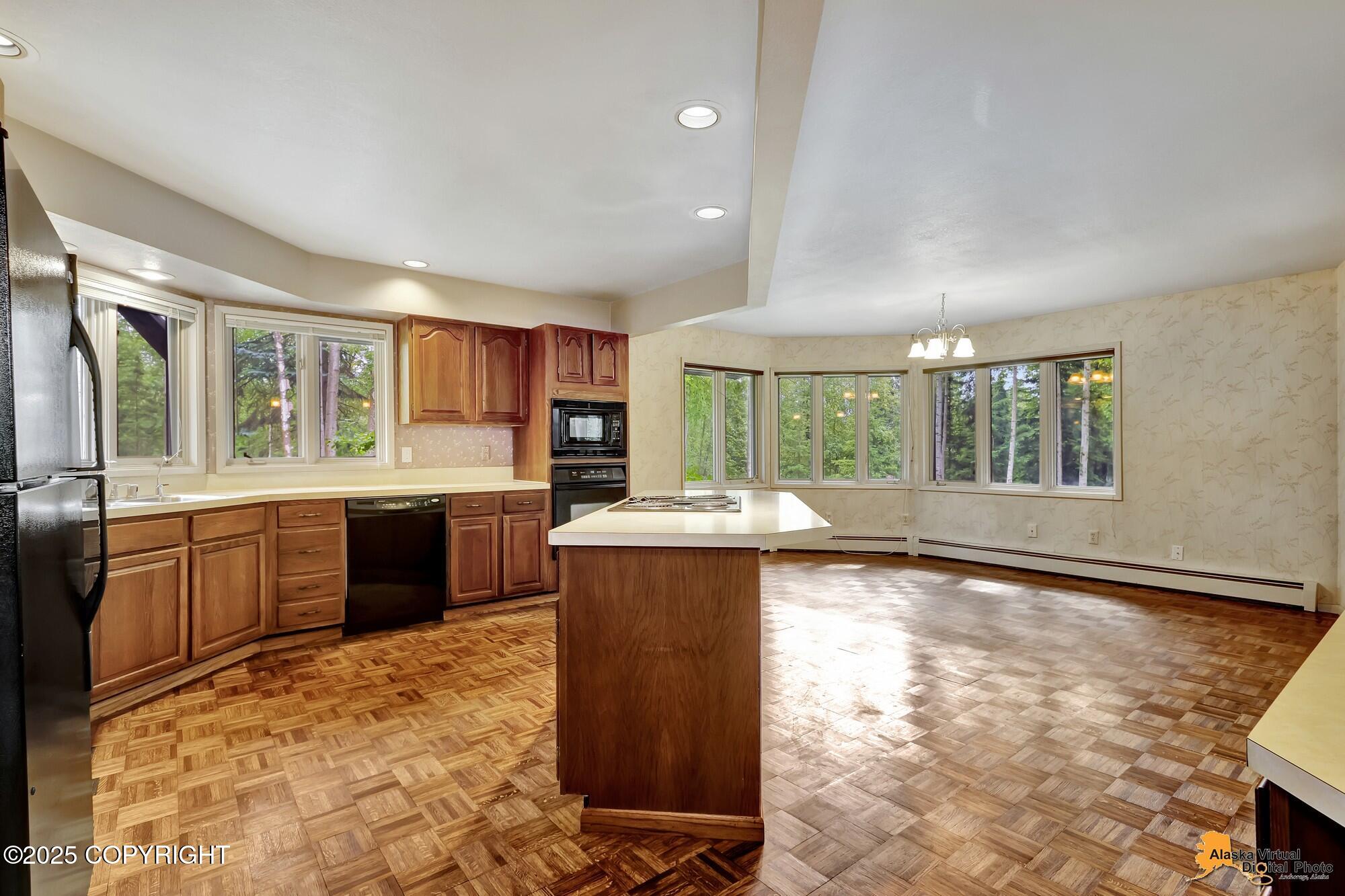 2733 Collie Hill Way