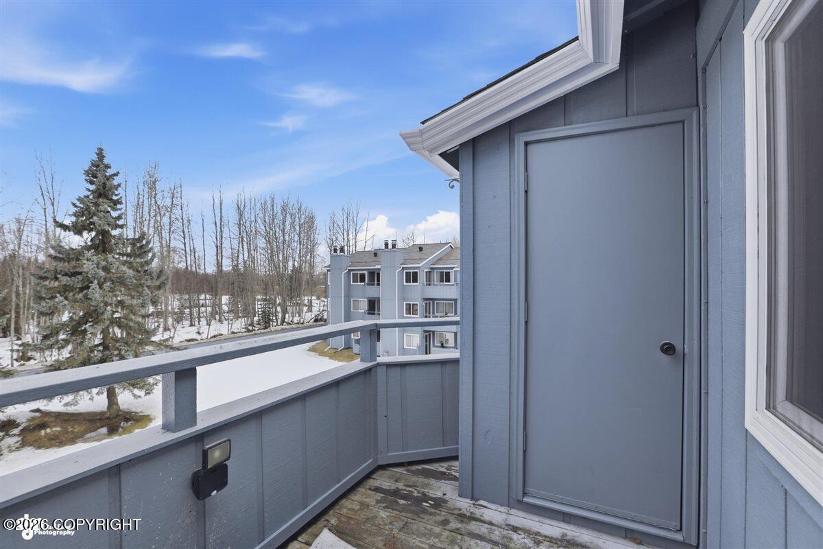 1621 Eastridge Drive # 303 Unit: #303