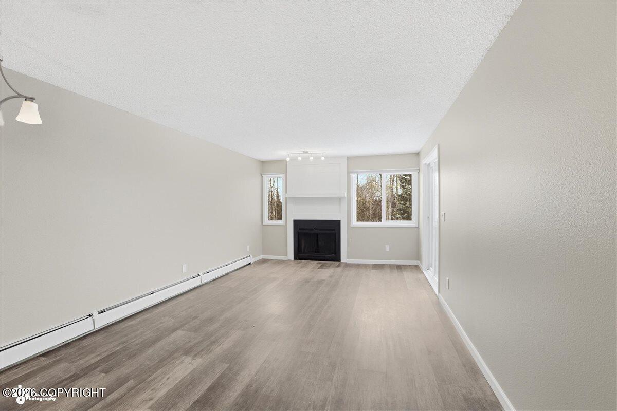 1621 Eastridge Drive # 303 Unit: #303