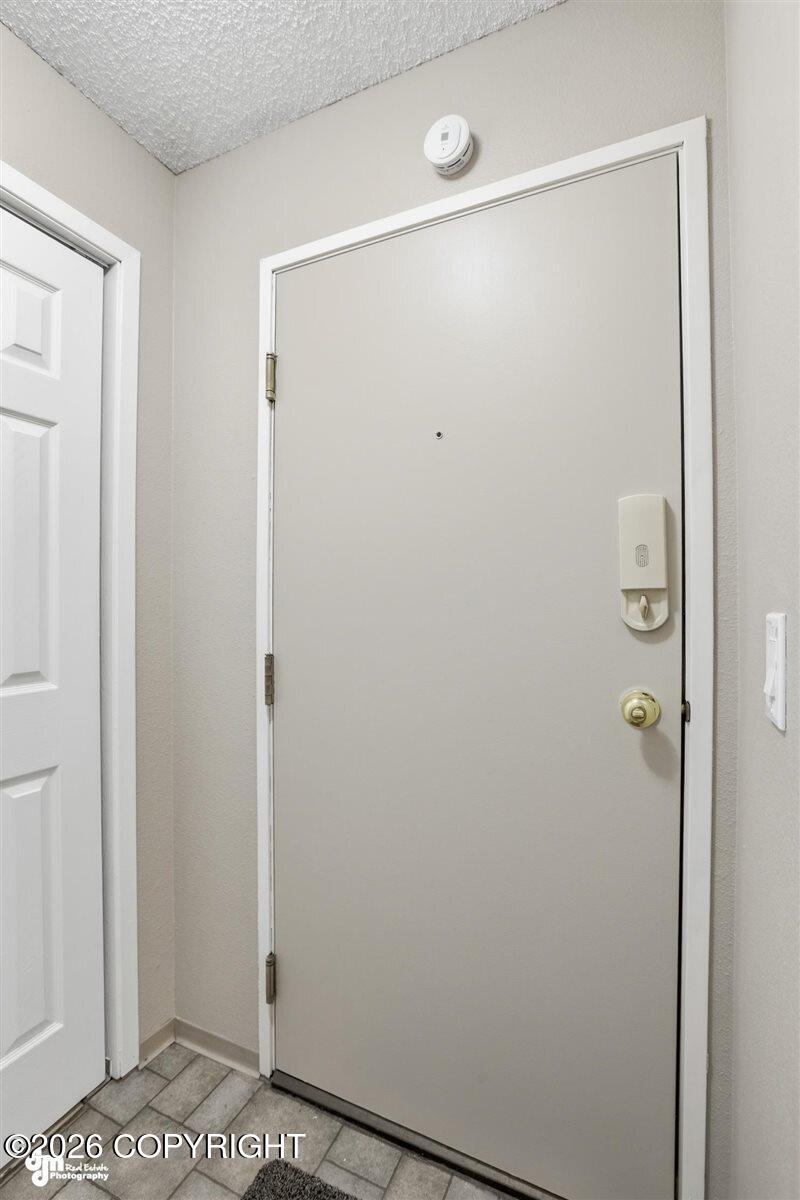 1621 Eastridge Drive # 303 Unit: #303