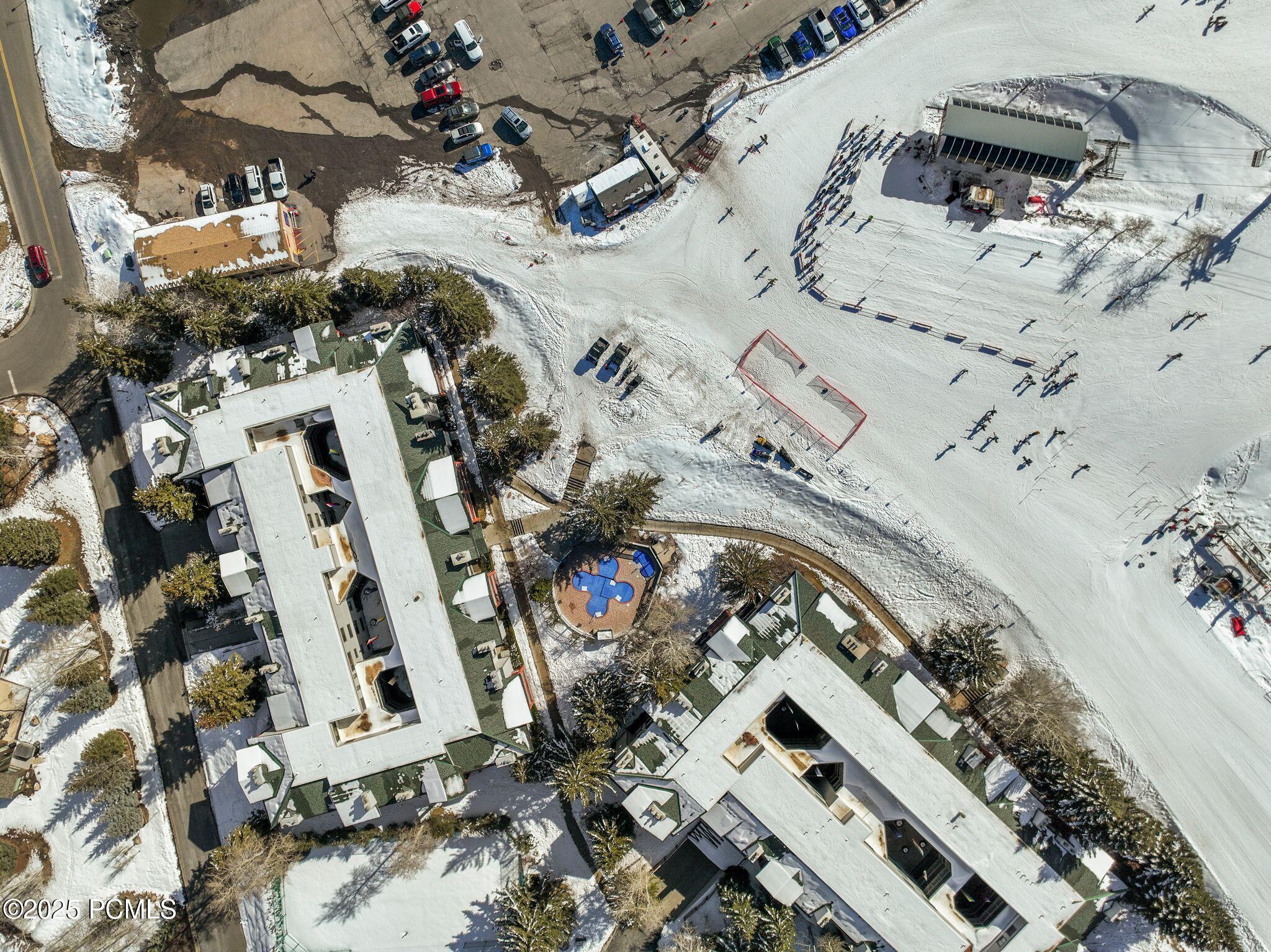 401 Silver King Drive, 17