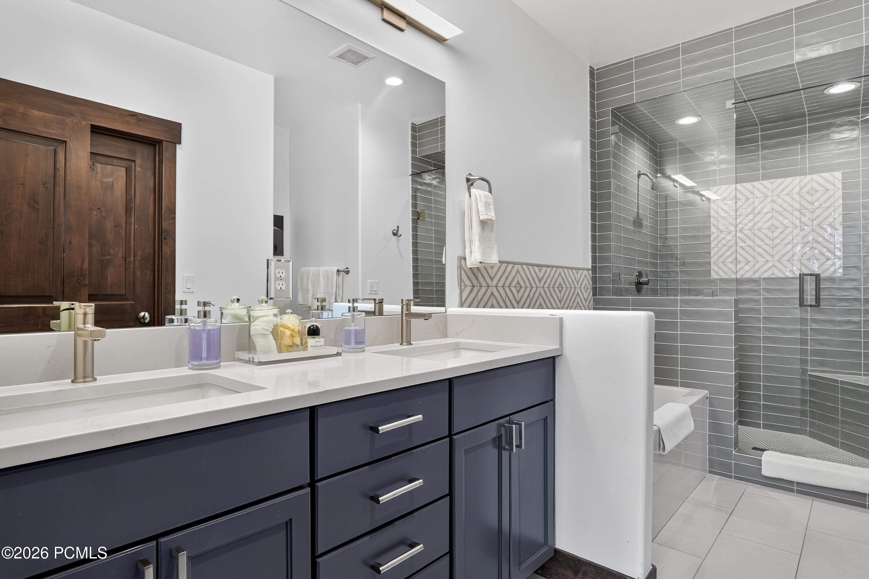 1135 W Cadence Court