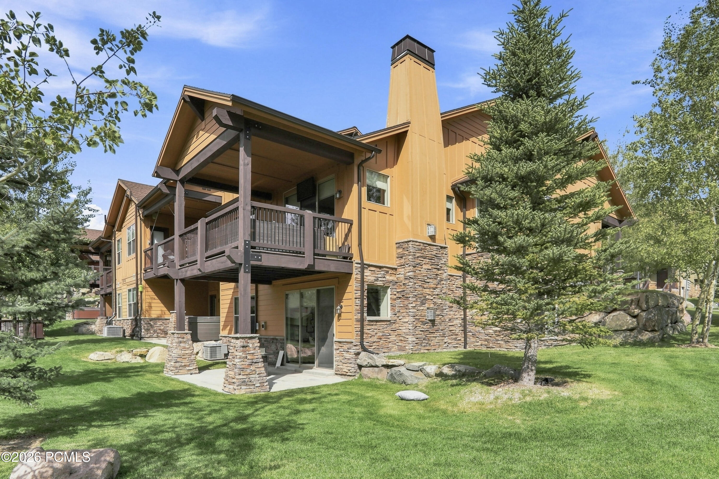 1135 W Cadence Court