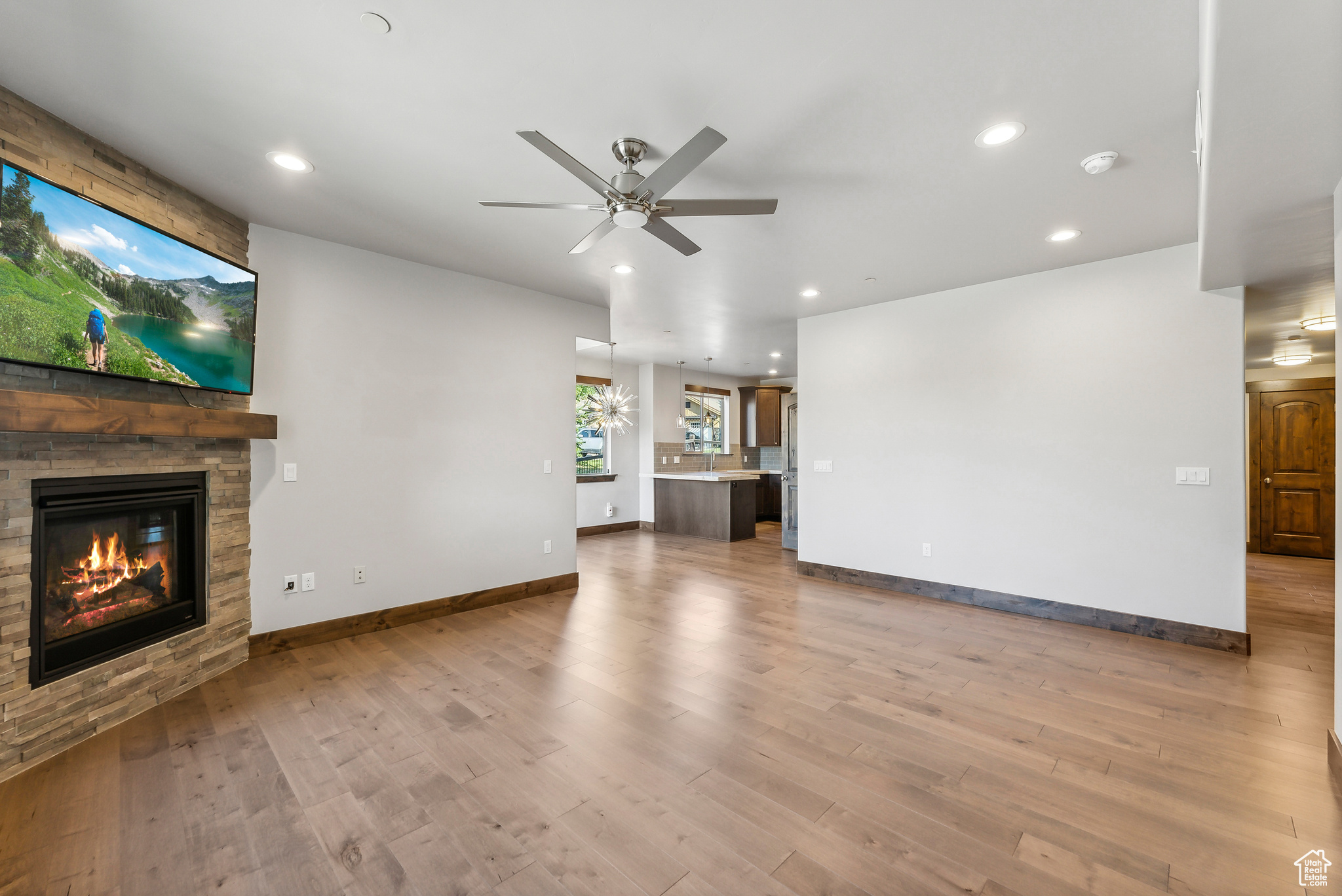 1195 W BLACK ROCK TRL #37H