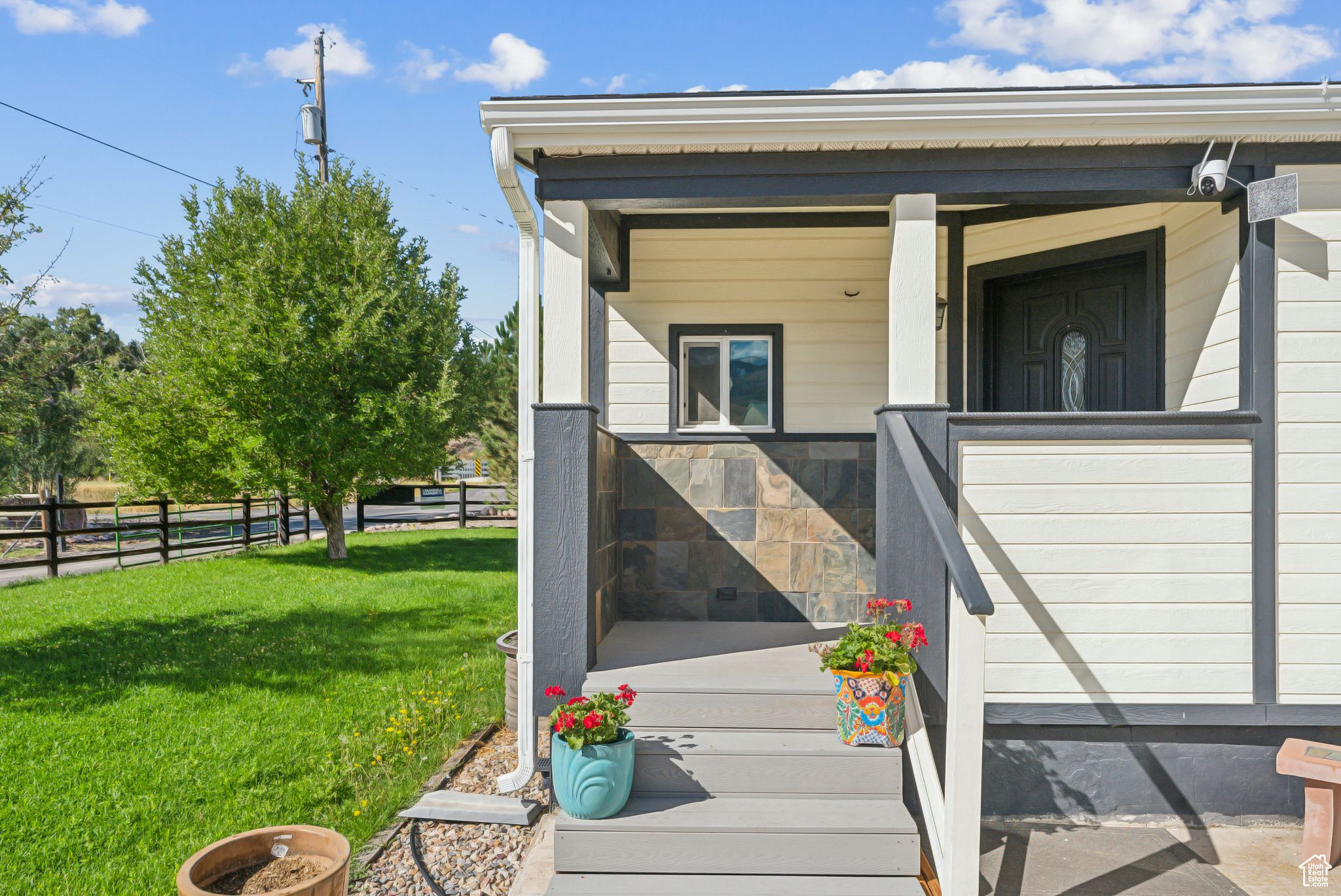 3250 N MORGAN VALLEY DR DR
