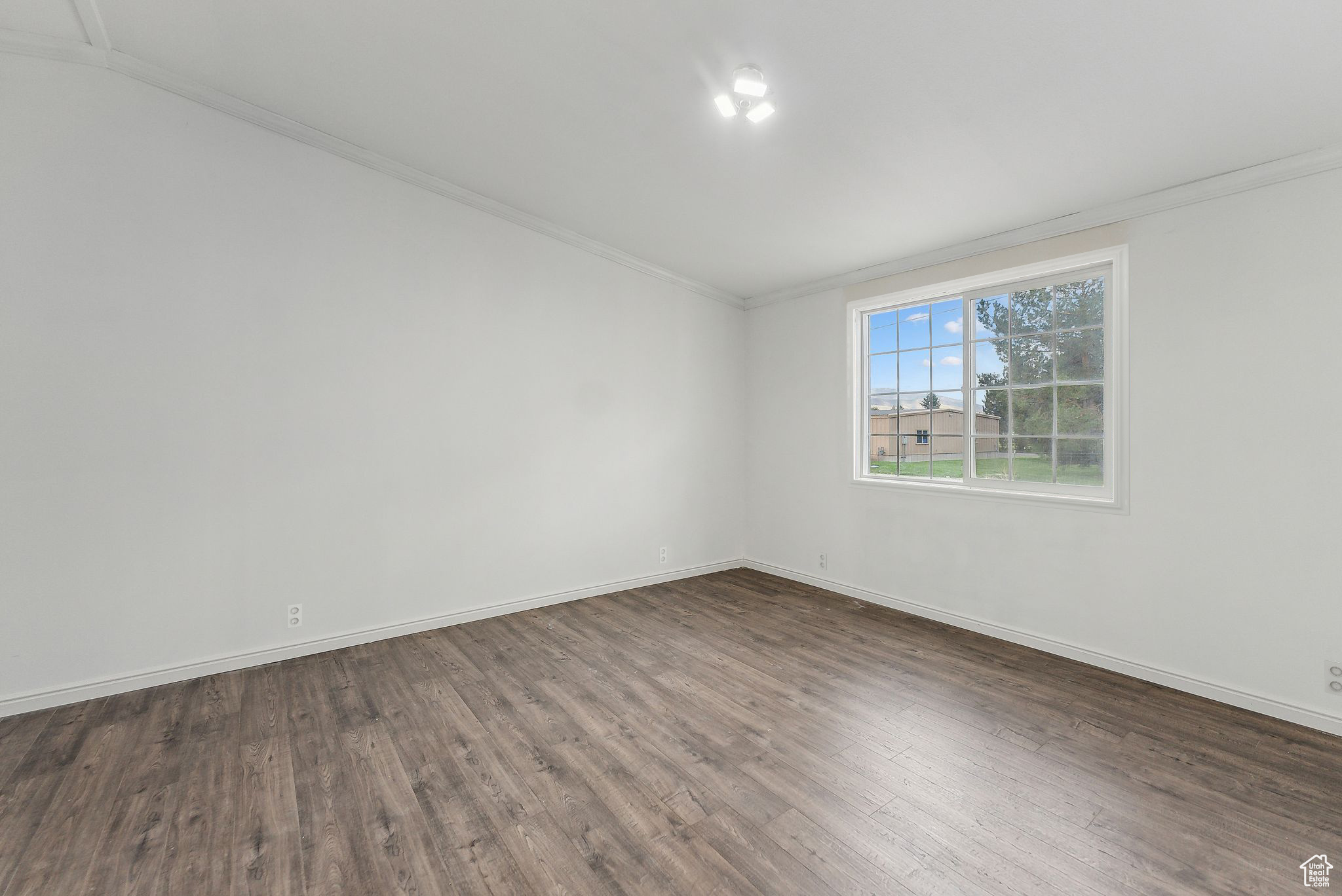 3250 N MORGAN VALLEY DR DR