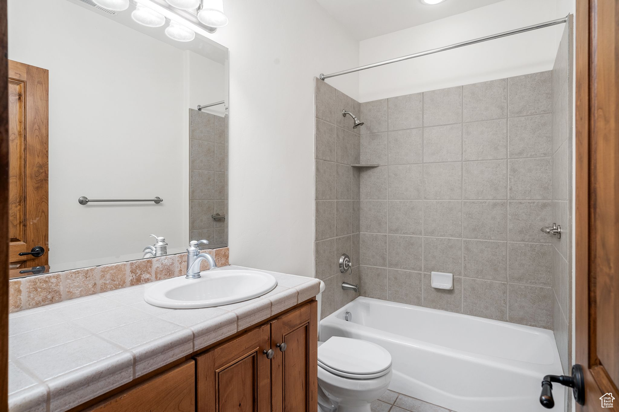 1056 W LIME CANYON RD