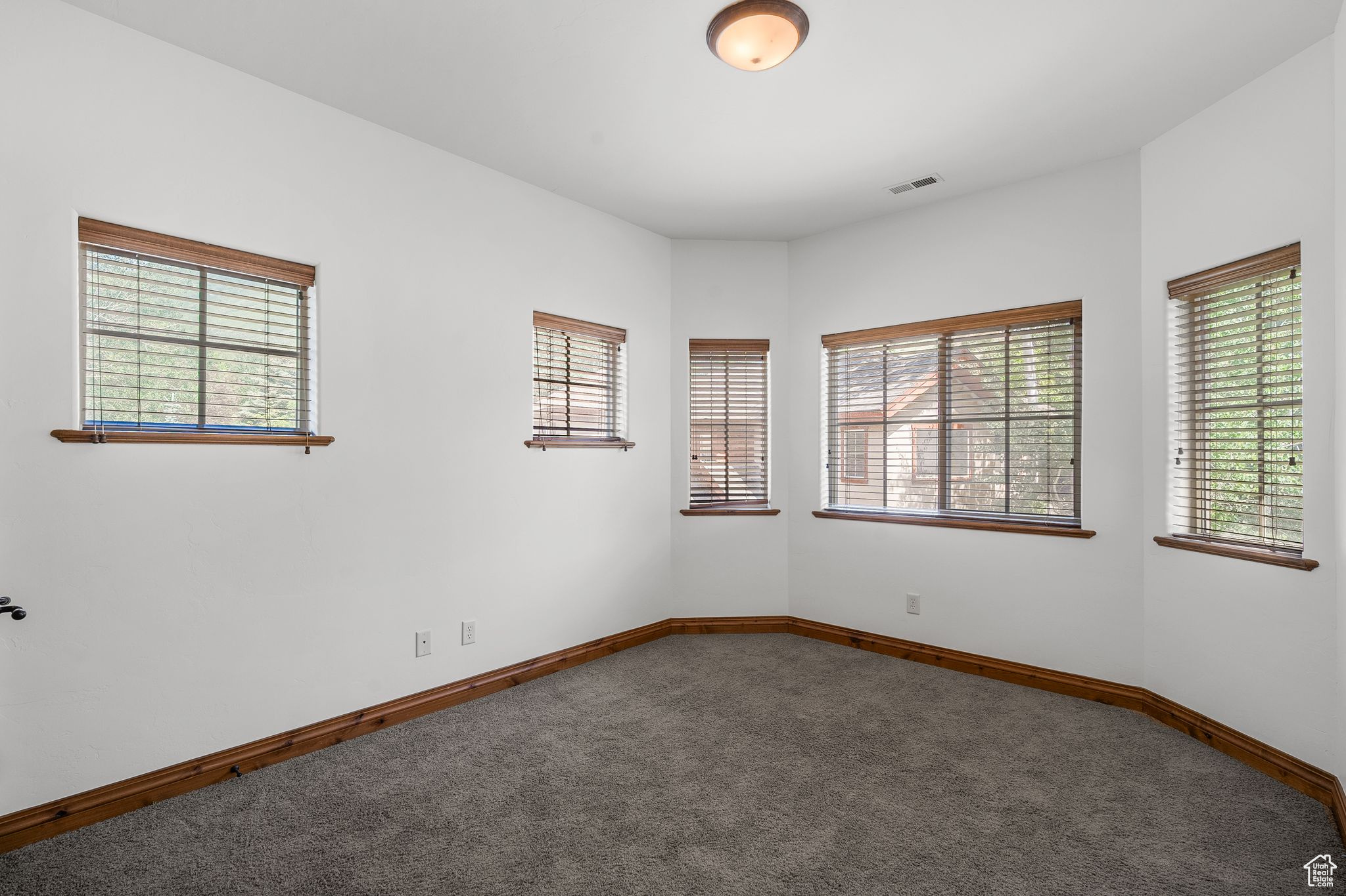 1056 W LIME CANYON RD