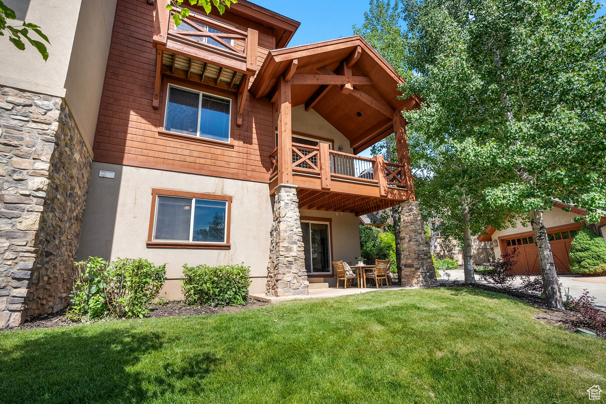 1056 W LIME CANYON RD