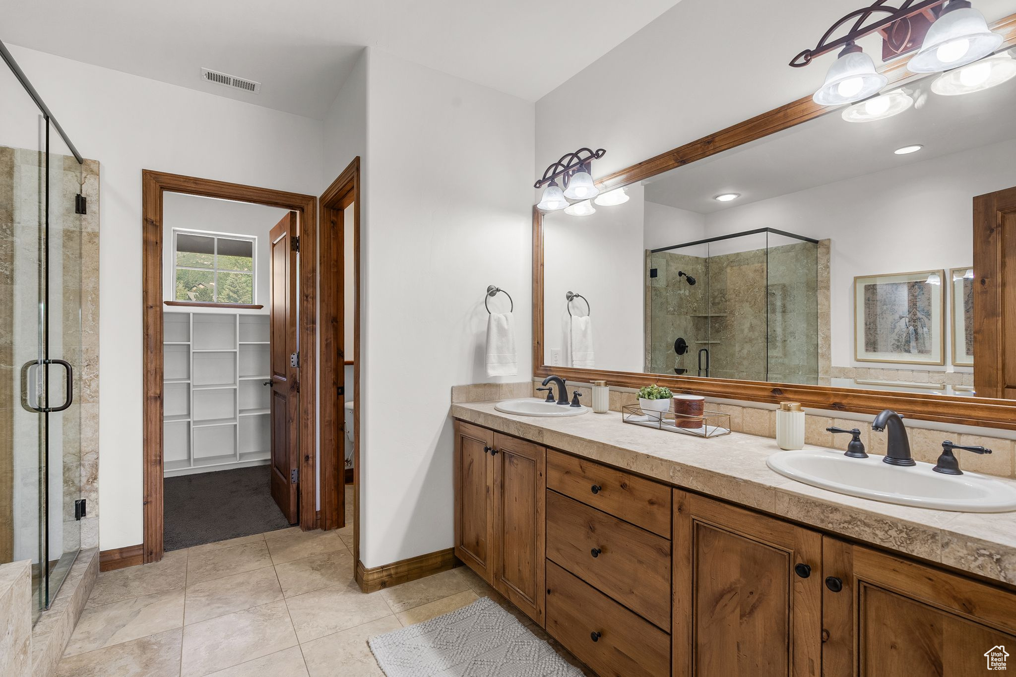 1056 W LIME CANYON RD