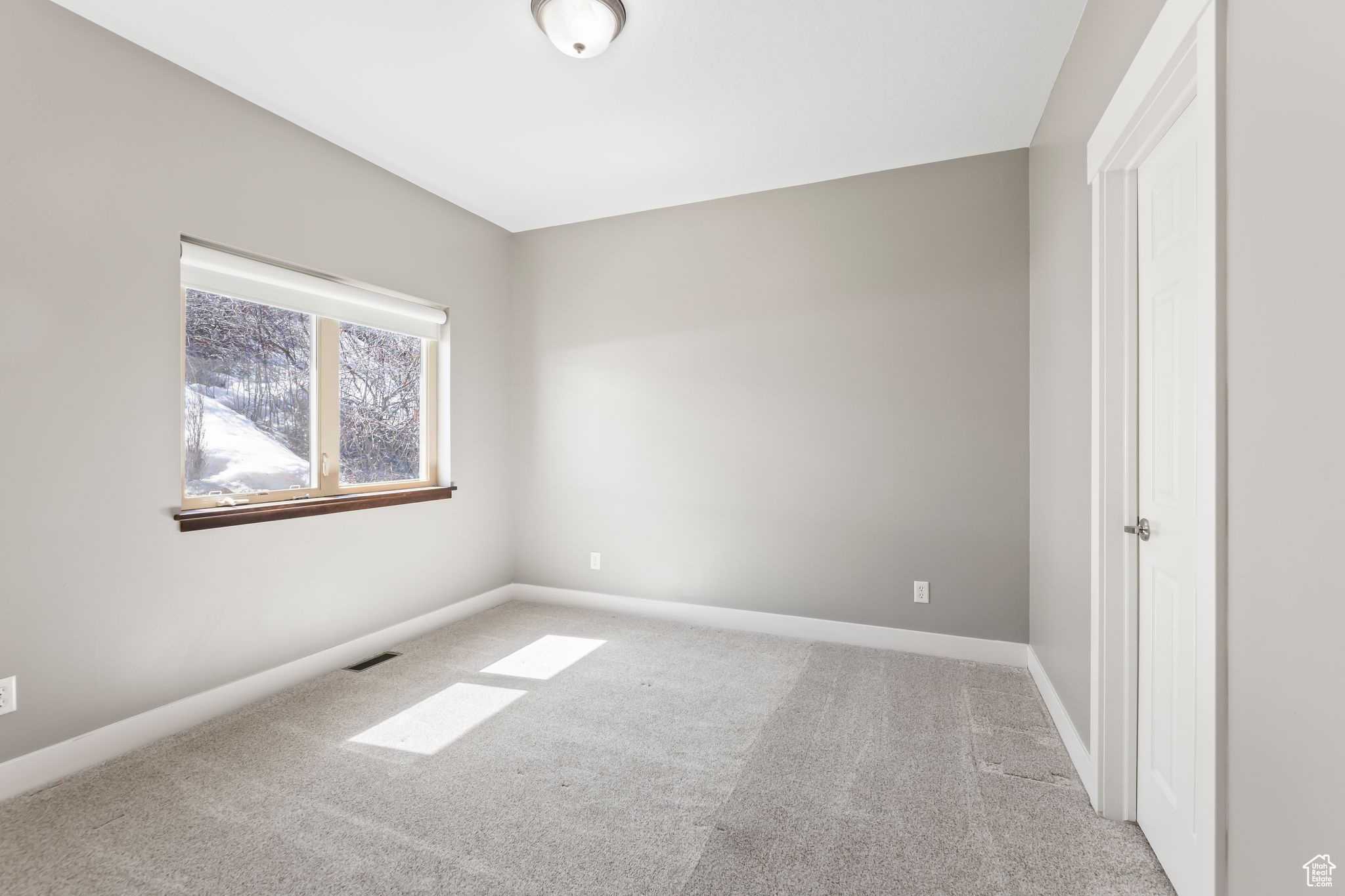 3095 W HOMESTEAD RD