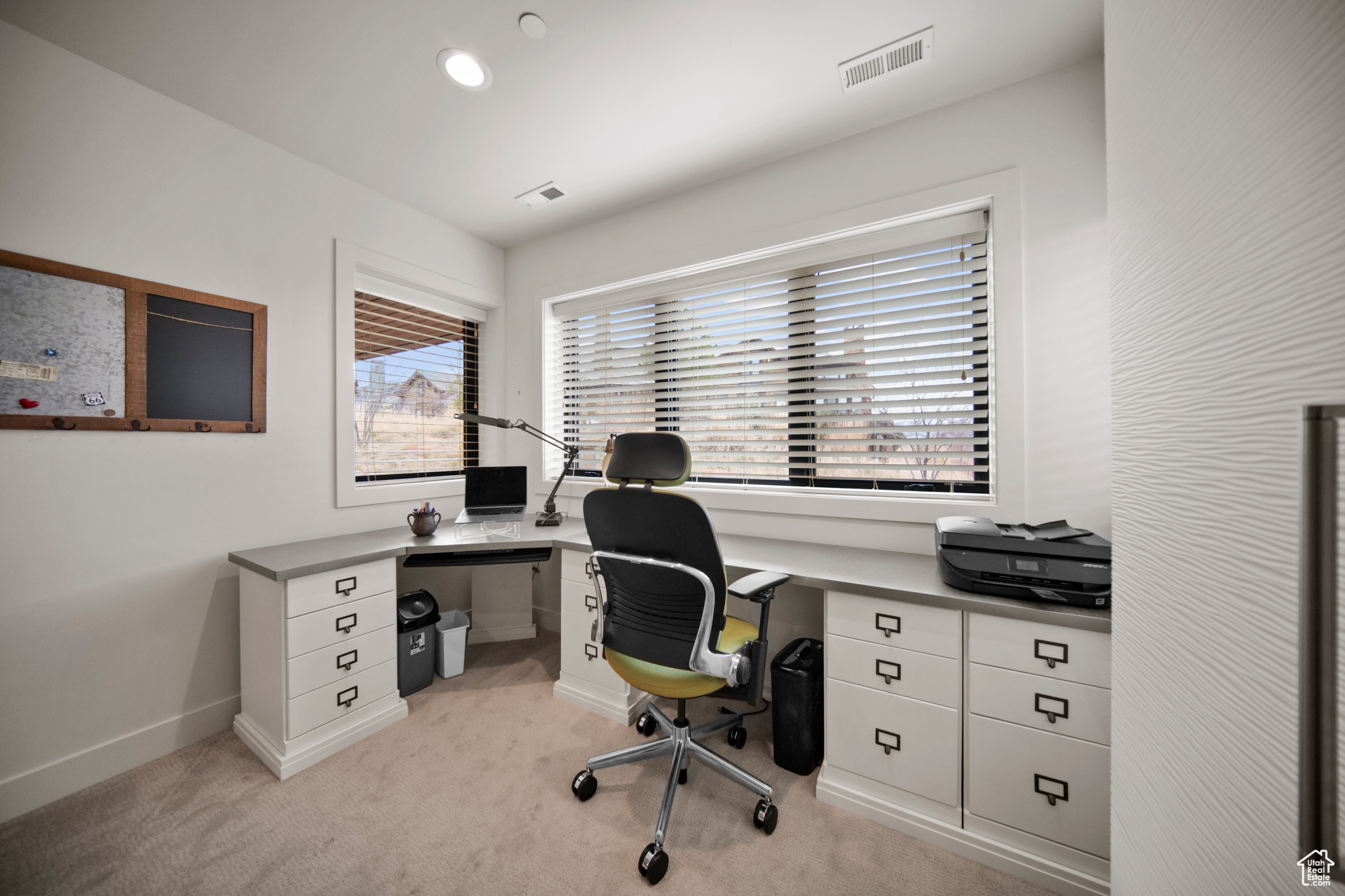 1634 E ABAJO PEAK CIR