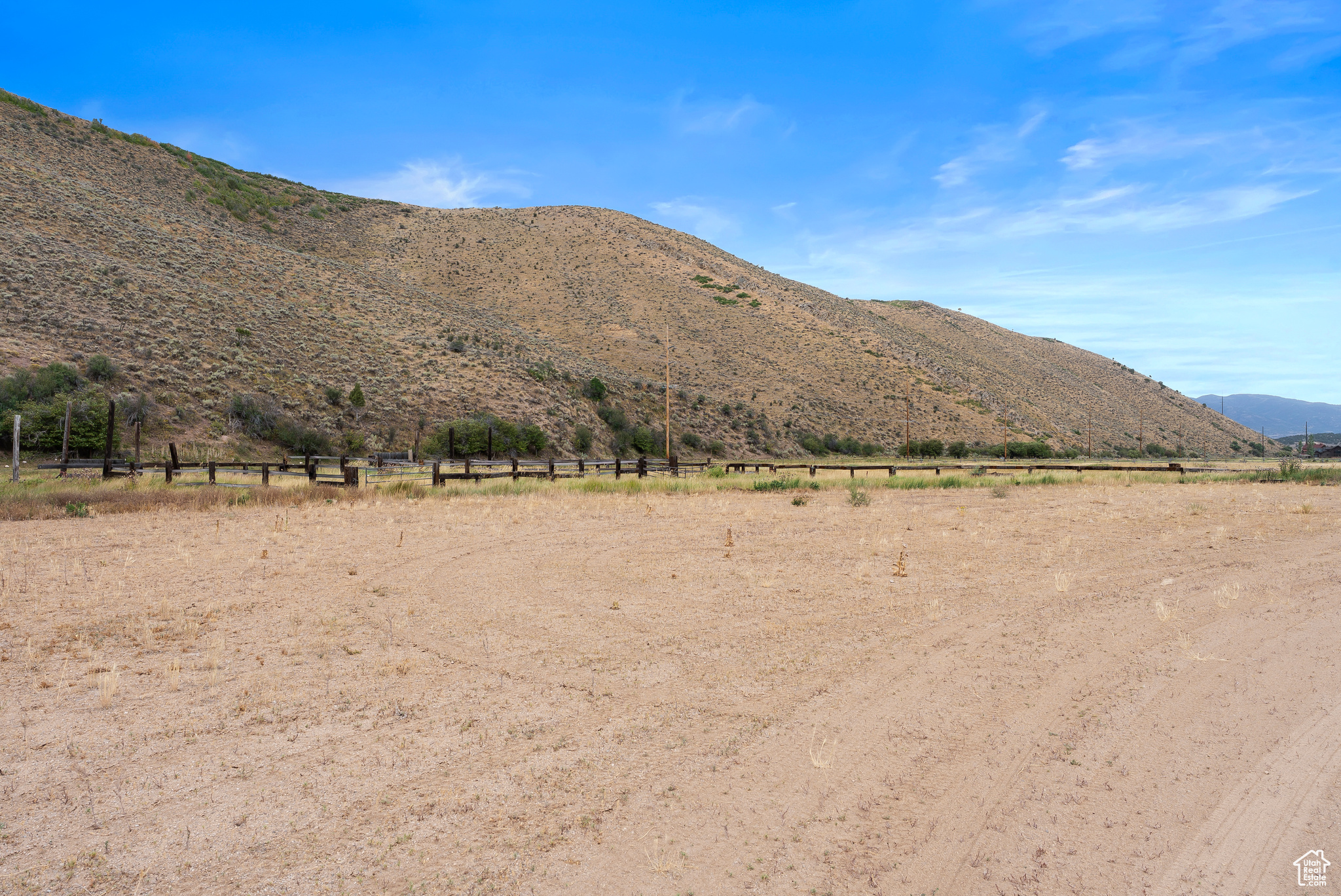 6950 N RIVER VALLEY DR