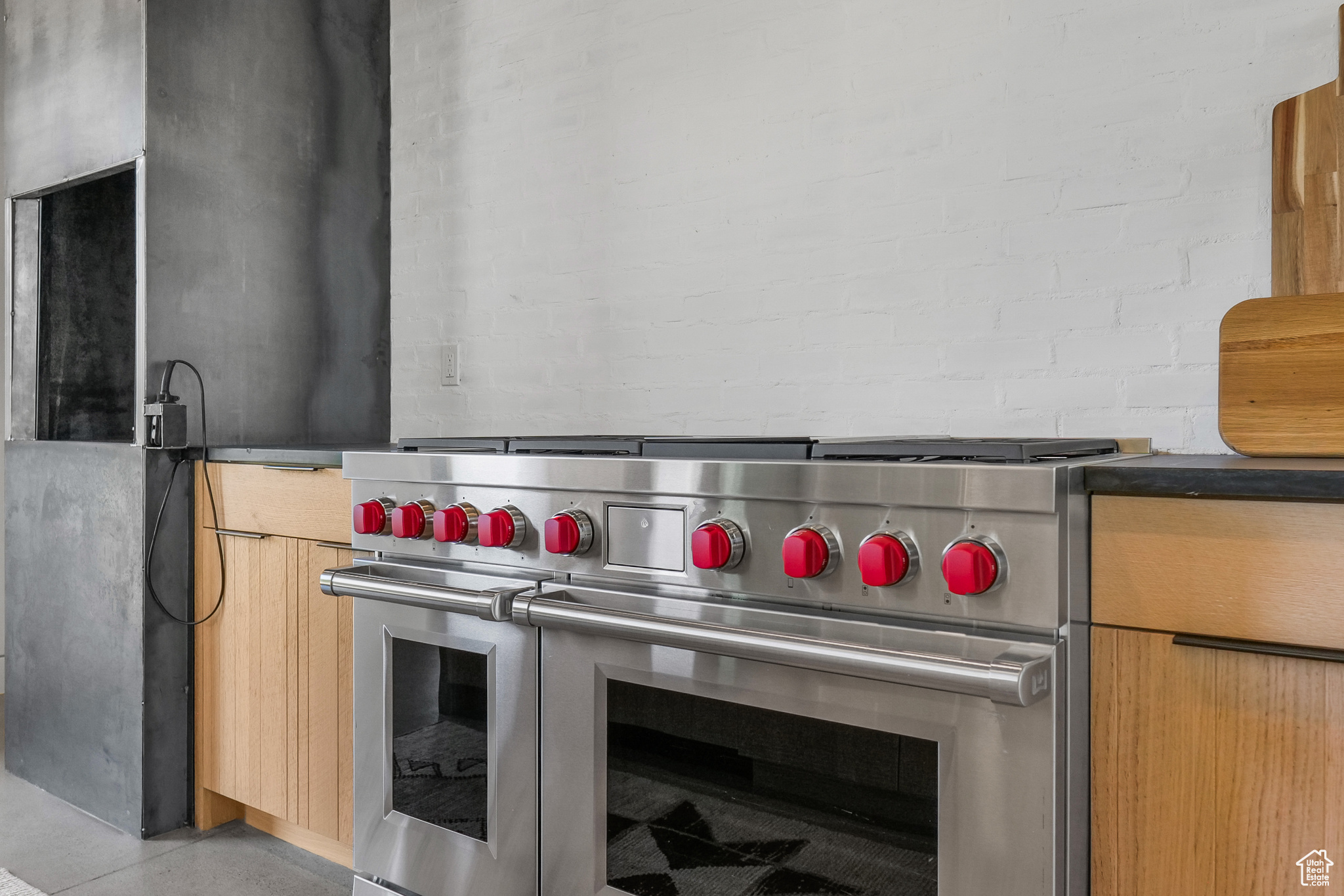 6950 N RIVER VALLEY DR