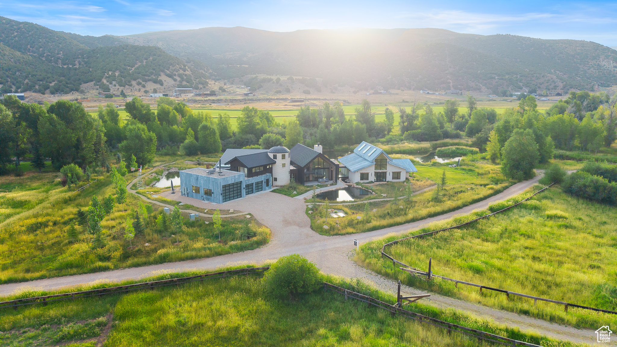 6950 N RIVER VALLEY DR