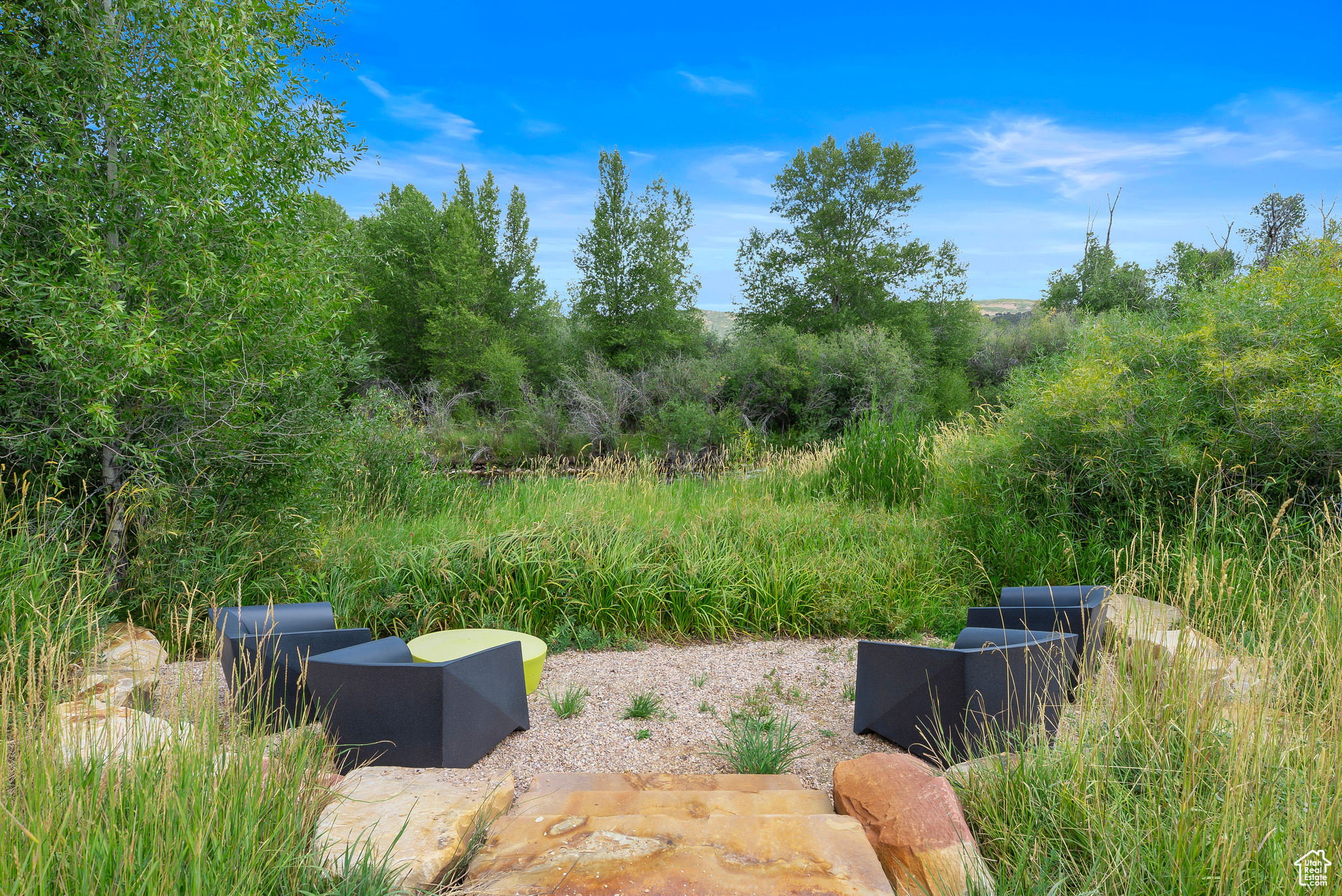 6950 N RIVER VALLEY DR