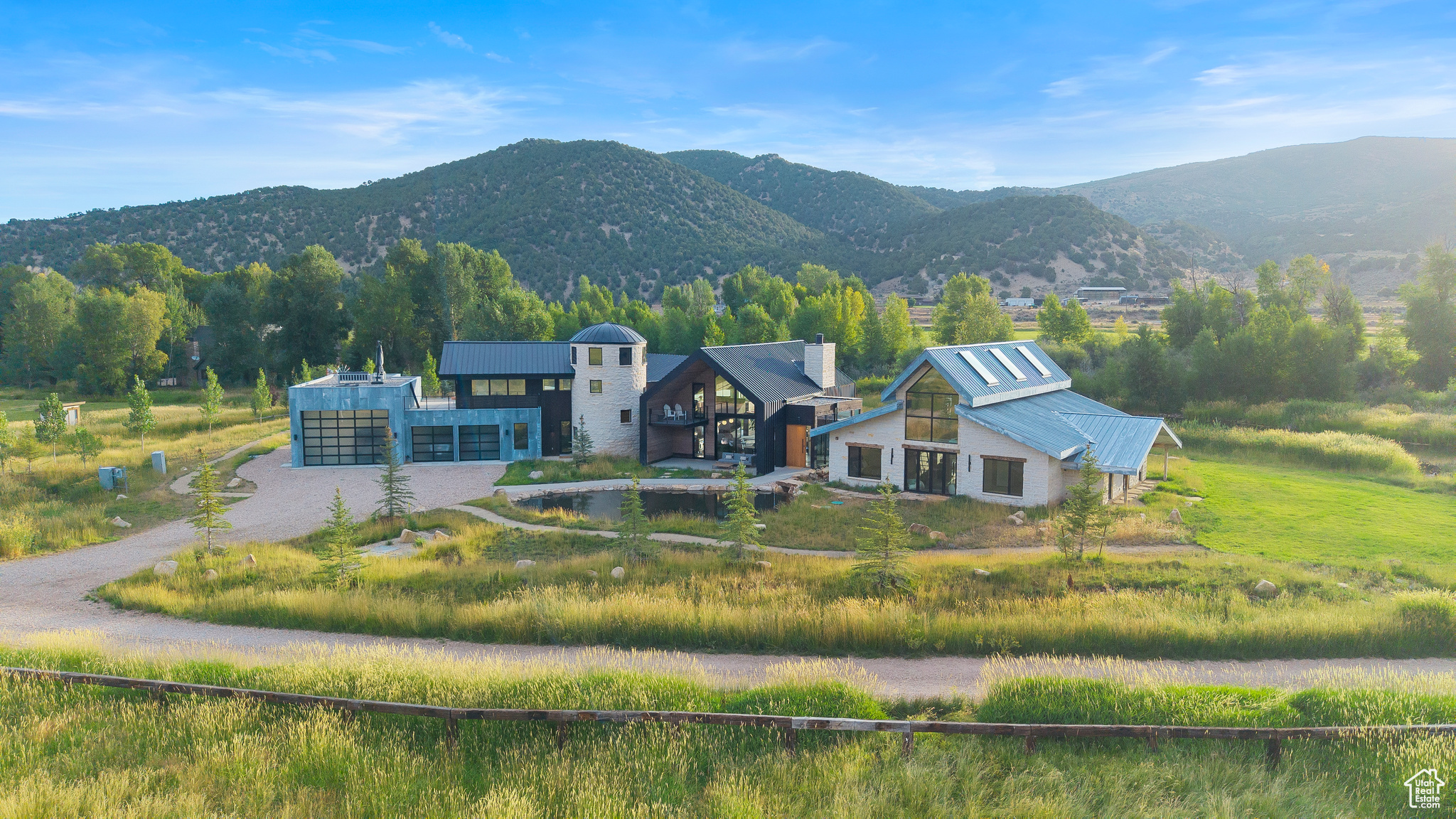 6950 N RIVER VALLEY DR