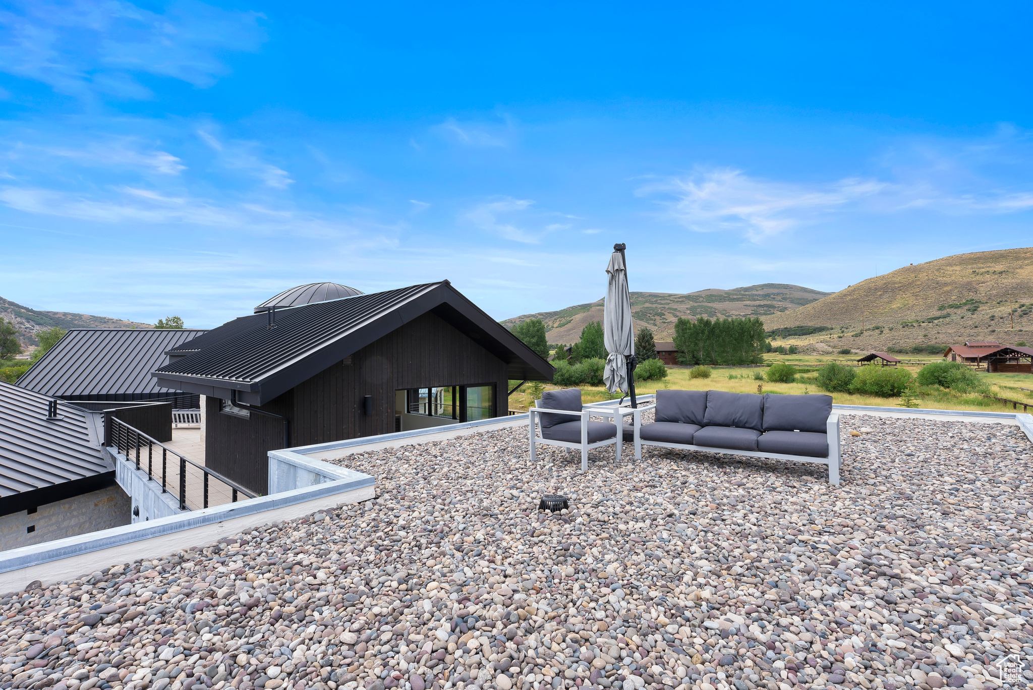 6950 N RIVER VALLEY DR