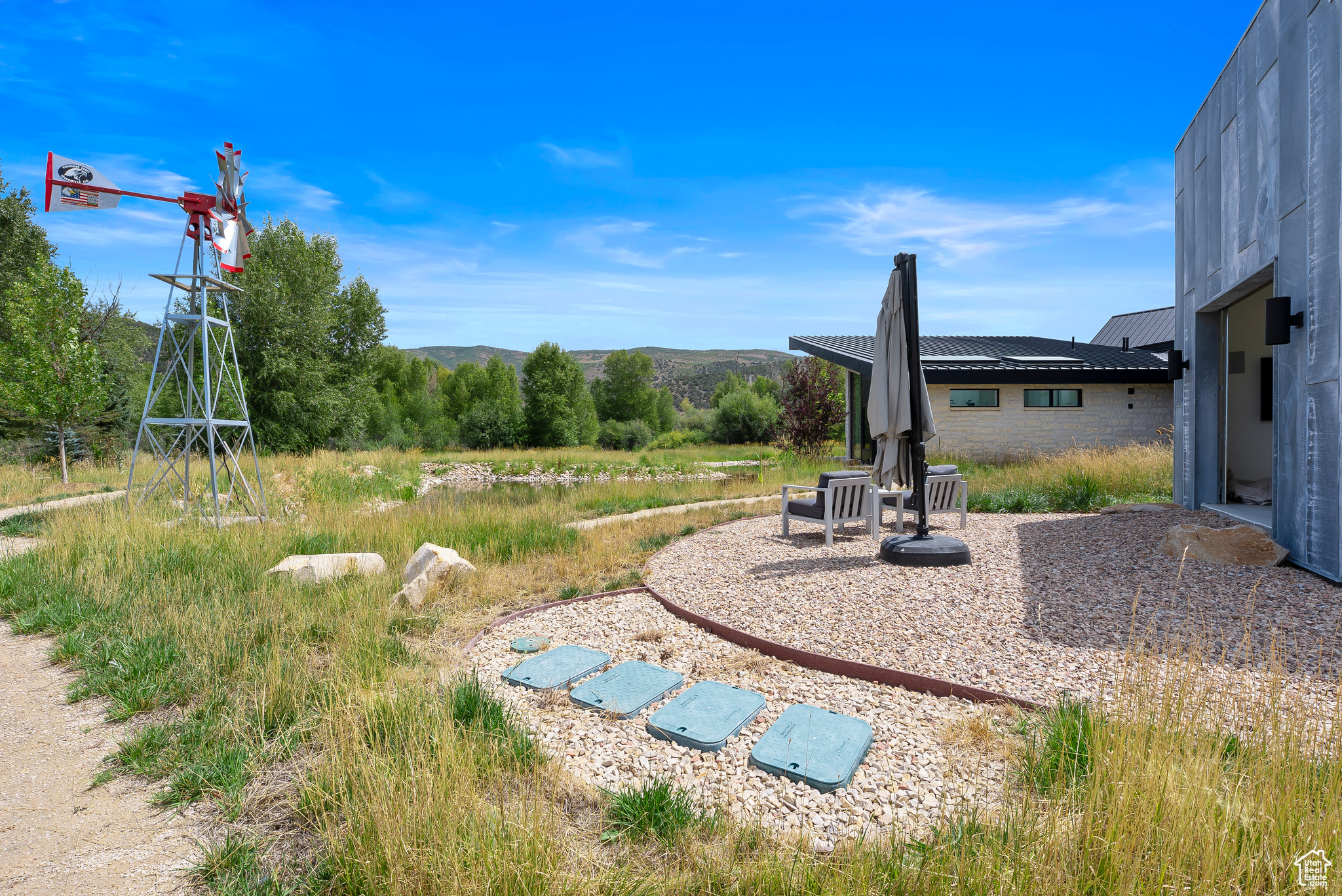 6950 N RIVER VALLEY DR