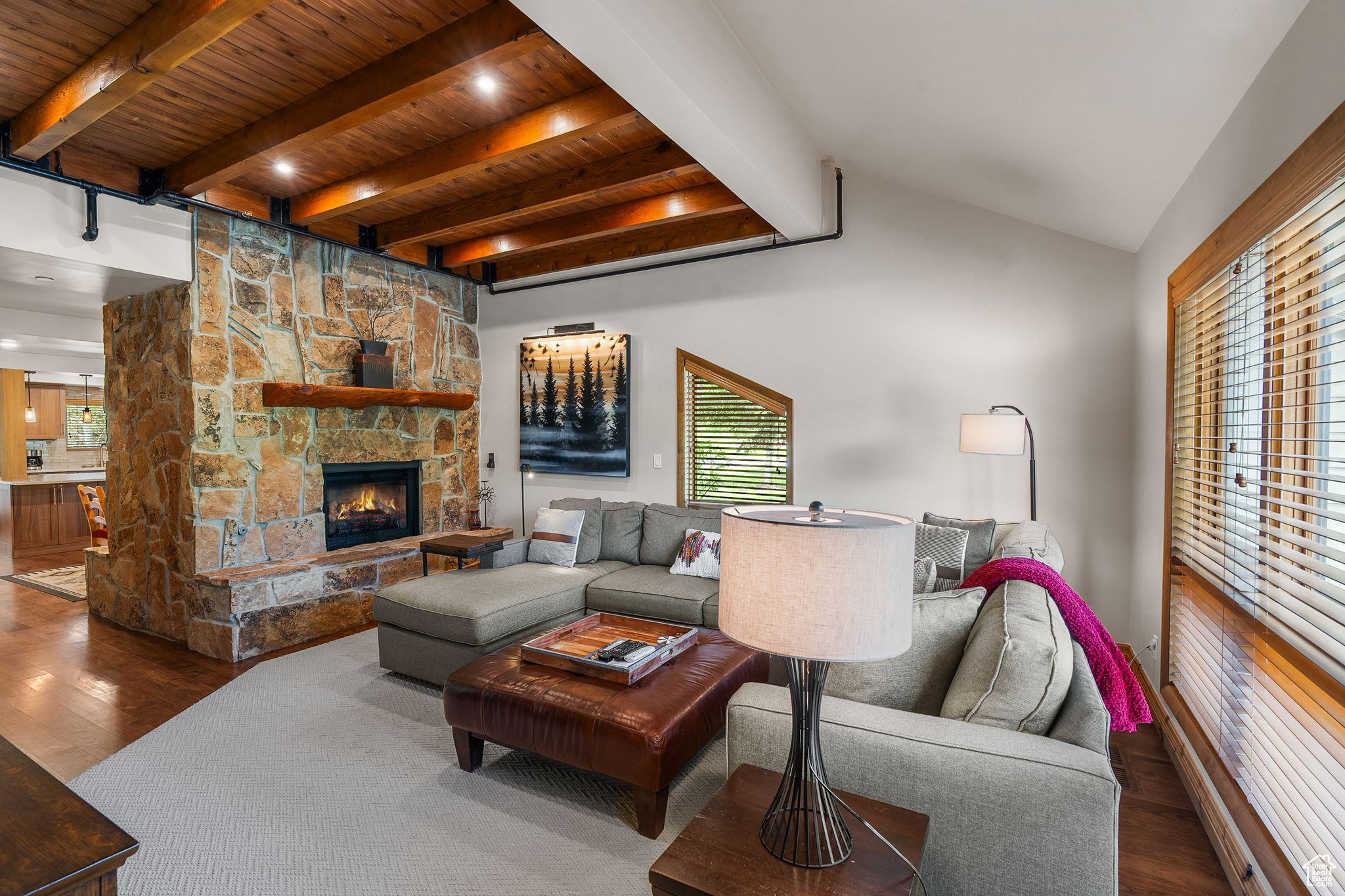 1500 DEER VALLEY DR #21