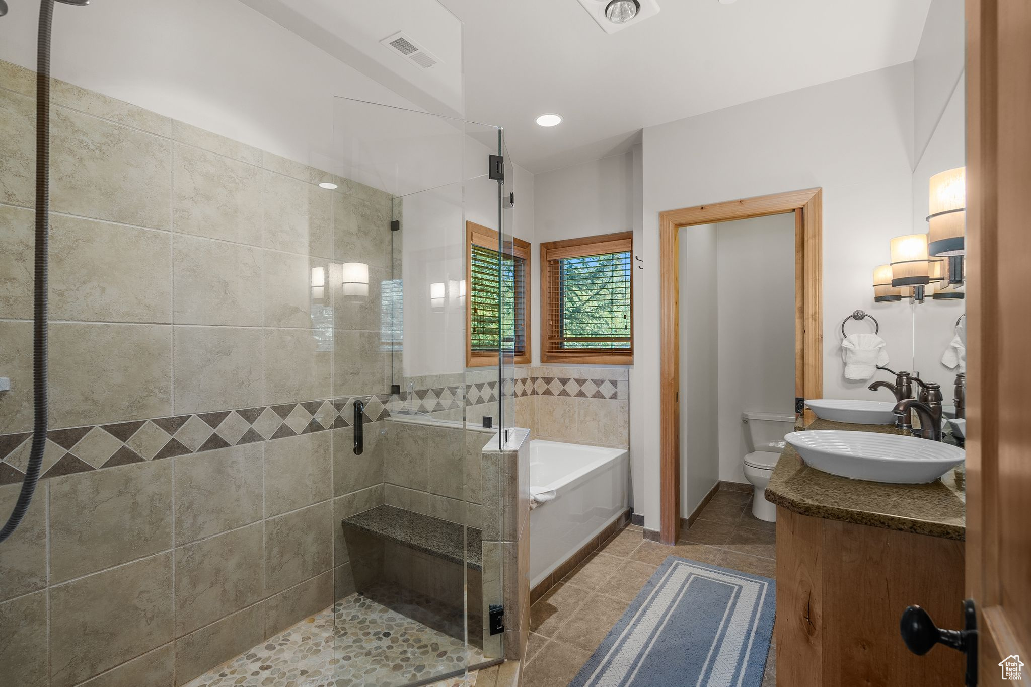 1500 DEER VALLEY DR #21