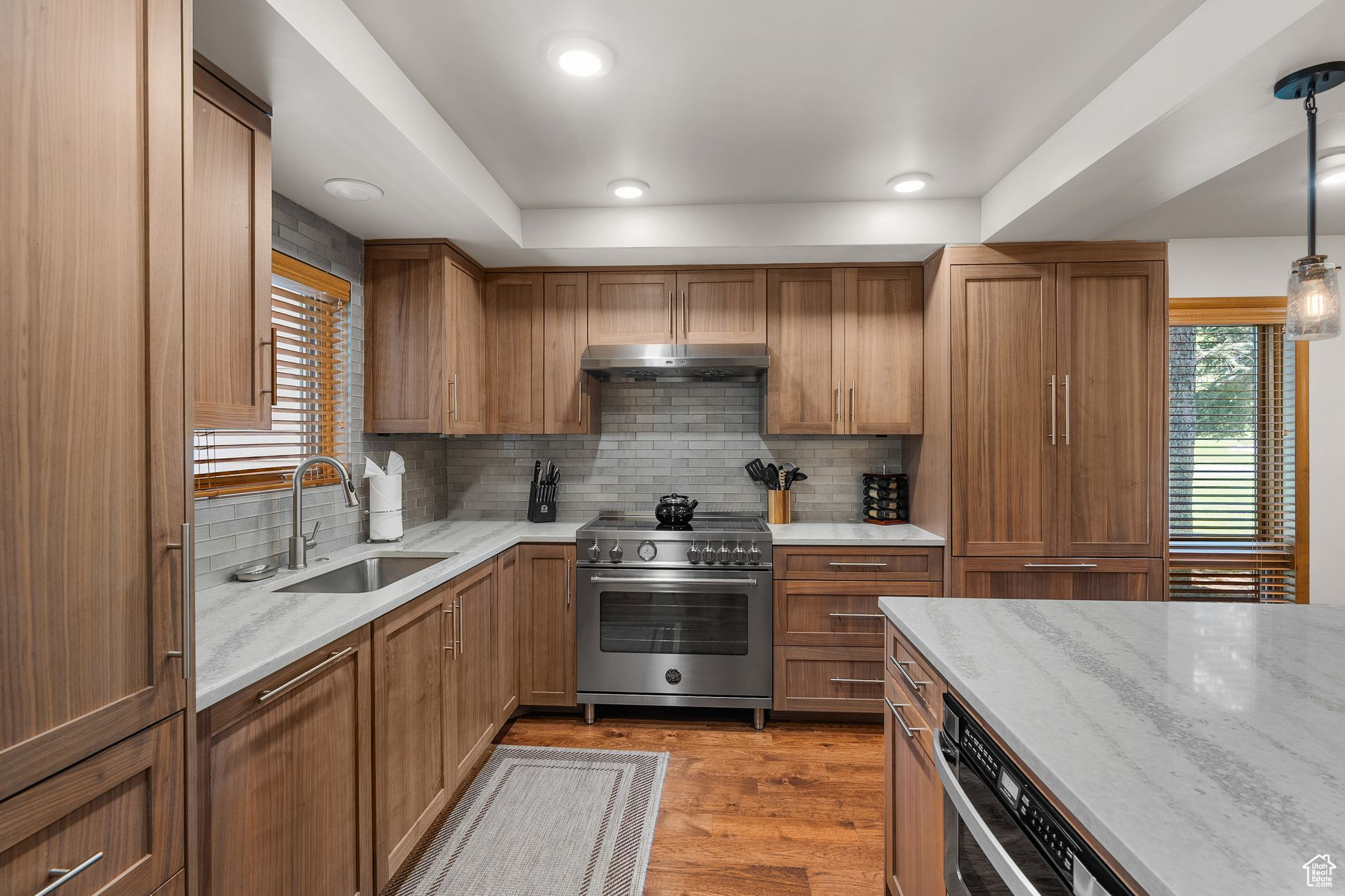 1500 DEER VALLEY DR #21