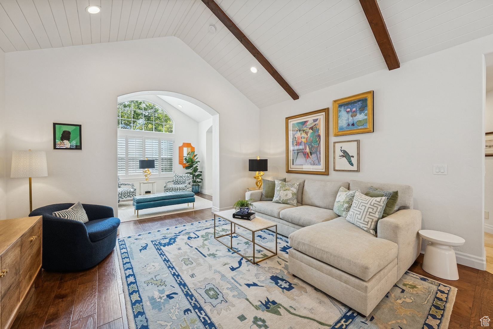 1917 E HOLLADAY VIEW PL