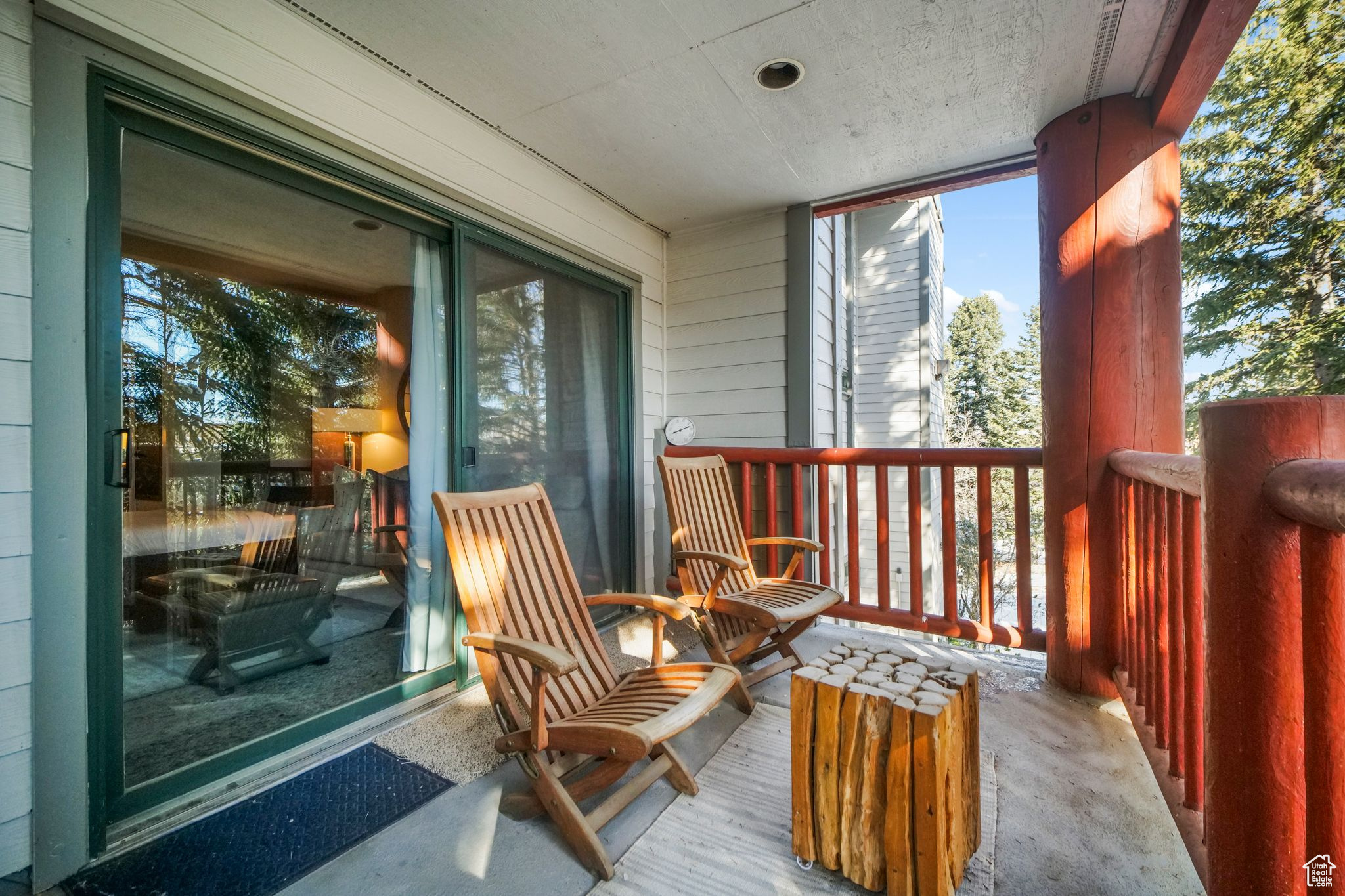 401 SILVER KING DR #17