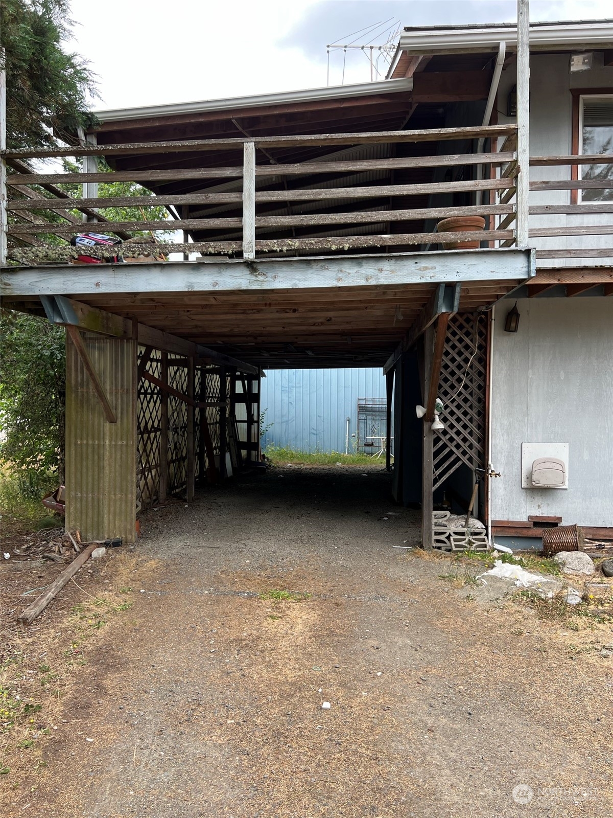 10540 NW Left Wing Court