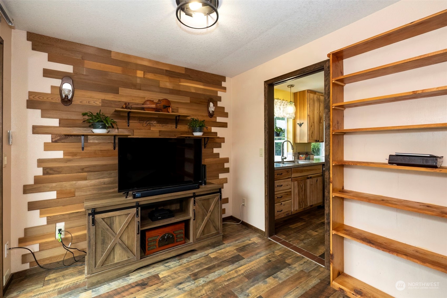 2550 SE Brookside Court