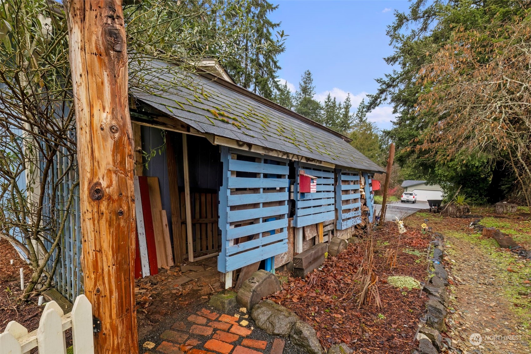 2550 SE Brookside Court