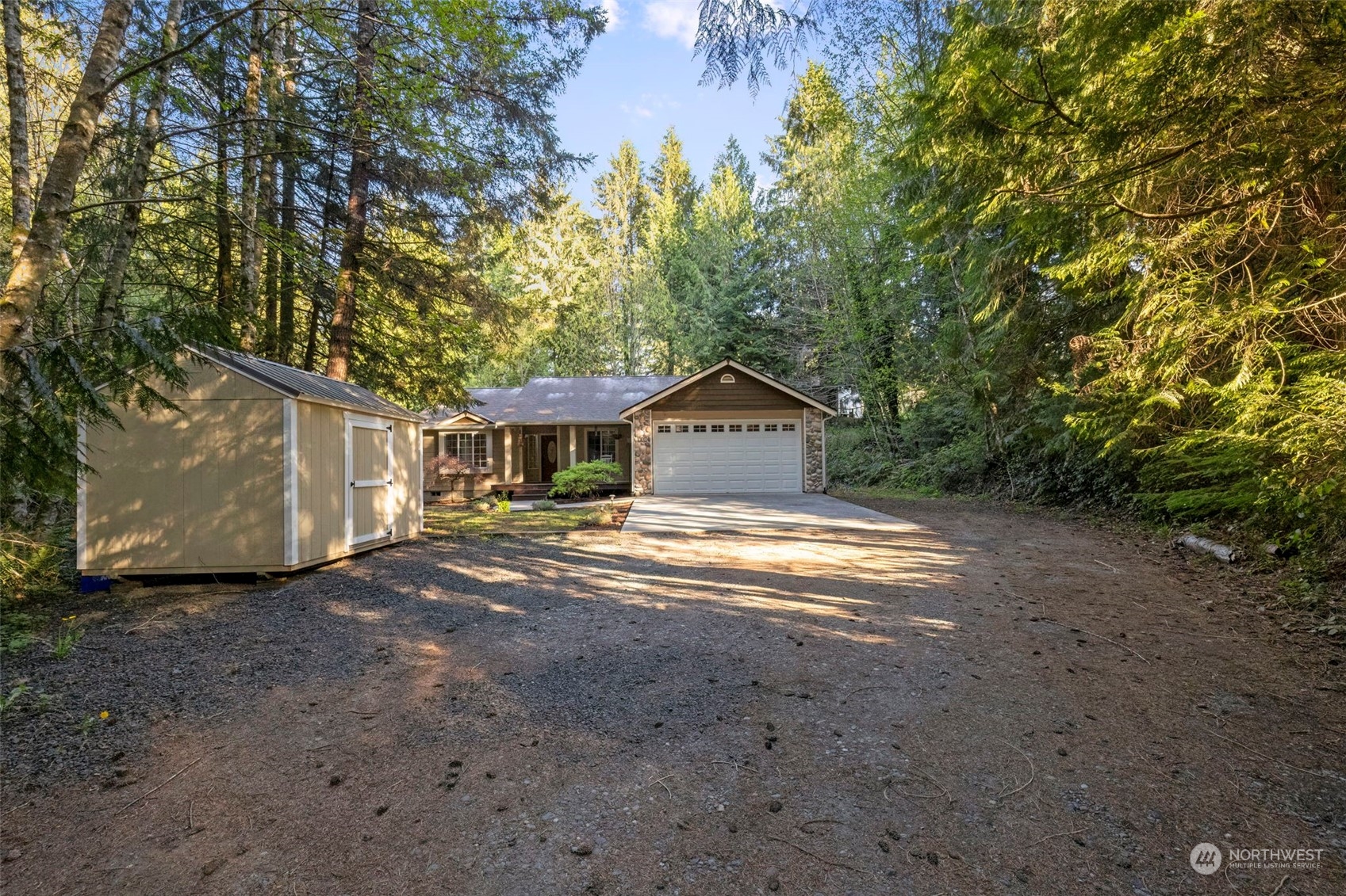 910 SW Berry Lake Rd