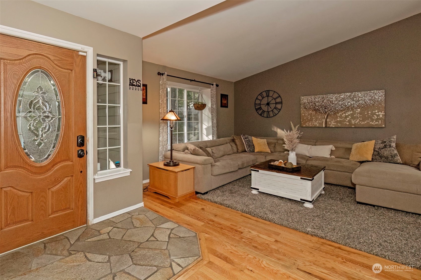 910 SW Berry Lake Rd