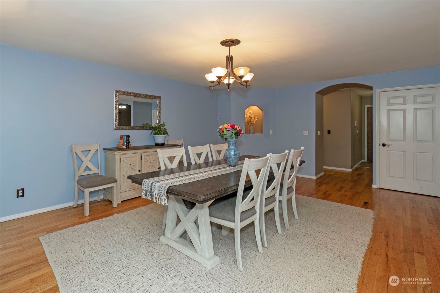 910 SW Berry Lake Rd