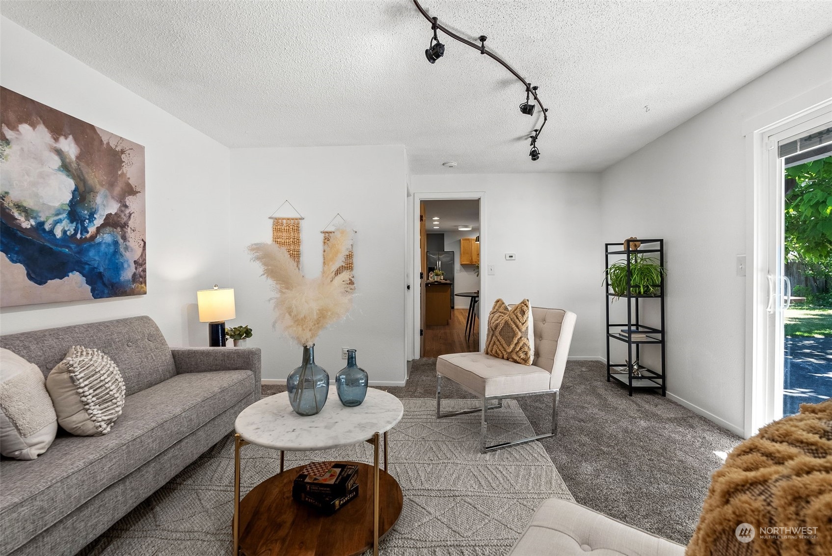 2002 SE Juniper Court