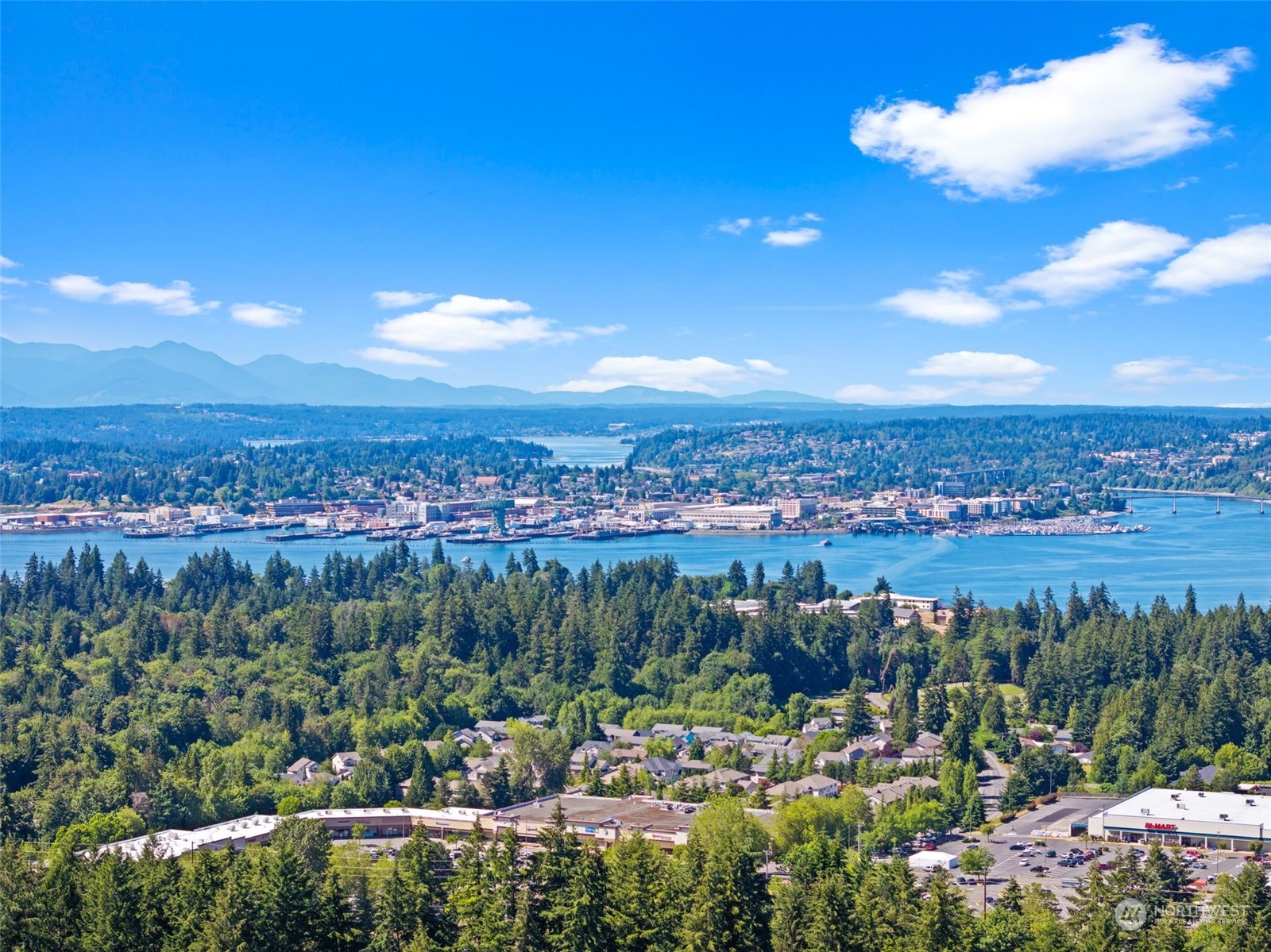 2002 SE Juniper Court