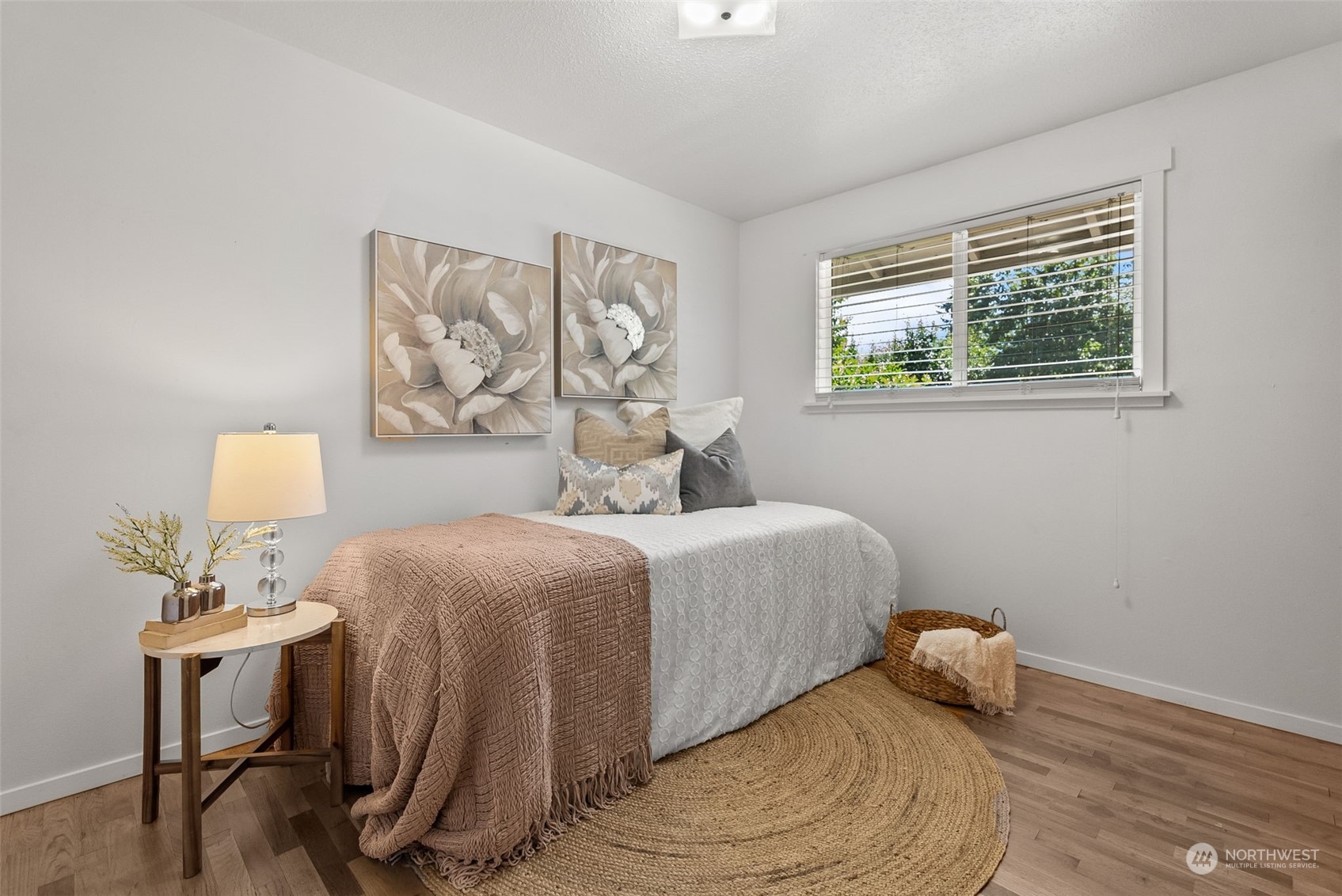 2002 SE Juniper Court