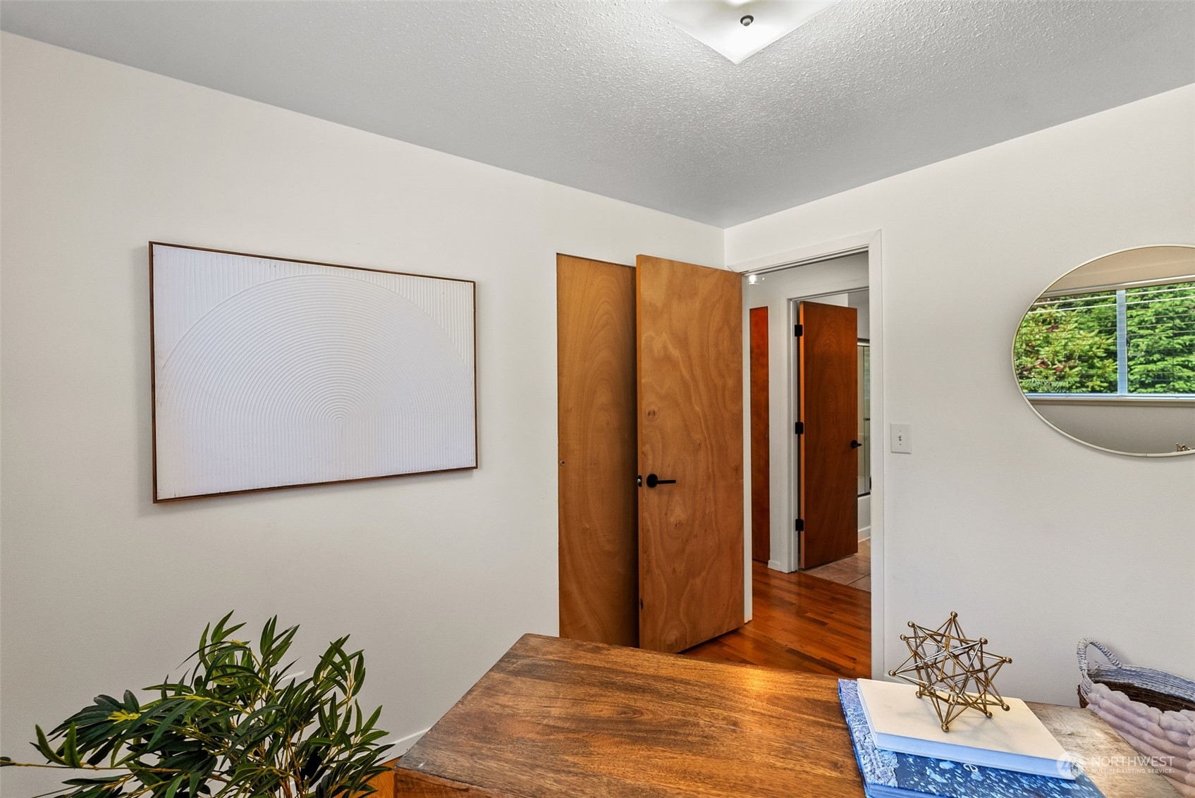 2002 SE Juniper Court