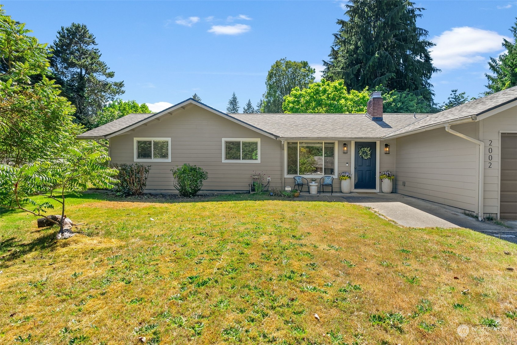 2002 SE Juniper Court